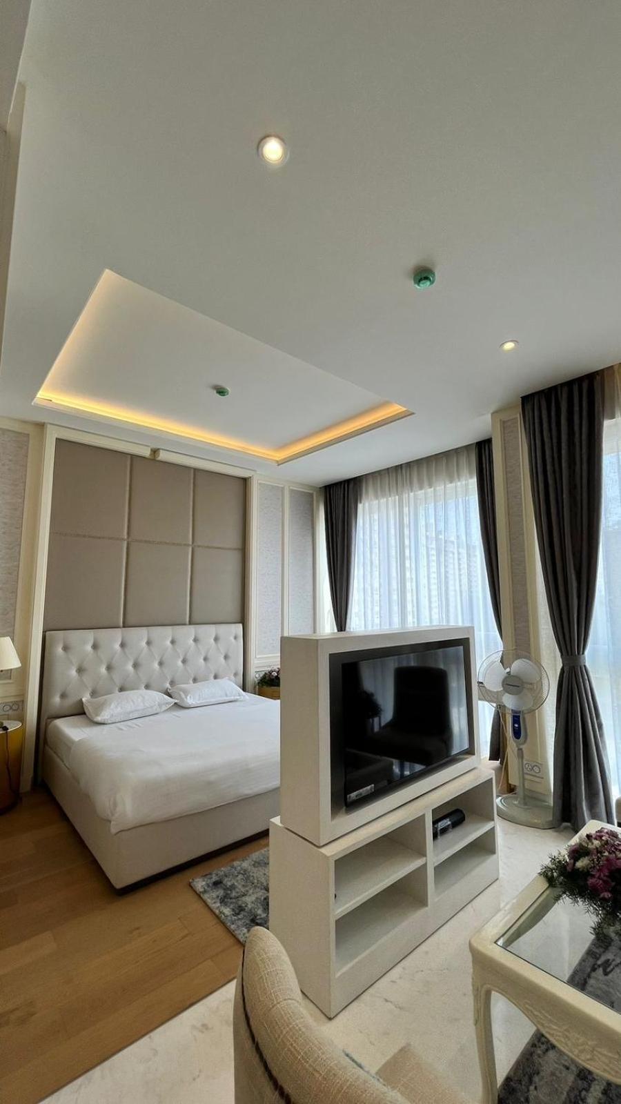 Leela residence studio apartment near Manyata tech park and airport view 3