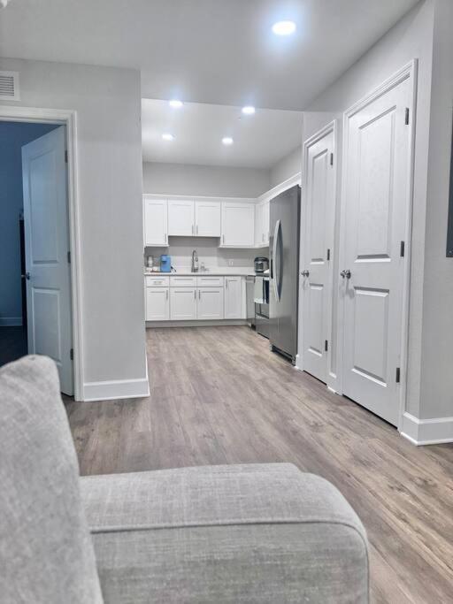 Downtown Square Apartment in Ocala DowntownGetaway