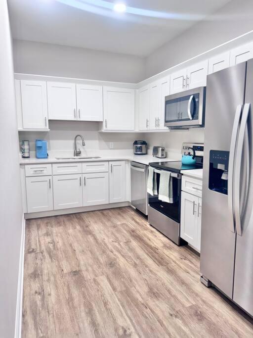 Downtown Square Apartment in Ocala DowntownGetaway