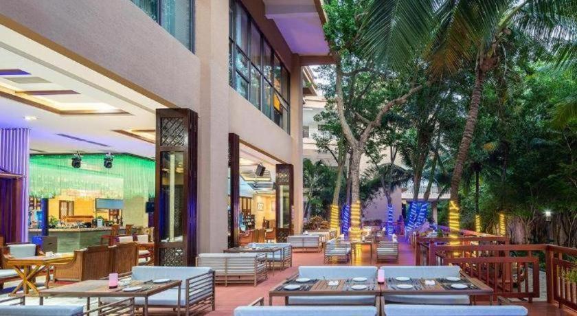 Grand Metro Park Bay Hotel