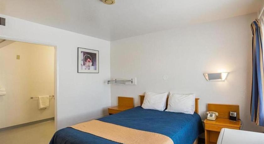 FairBridge Inn Moscow