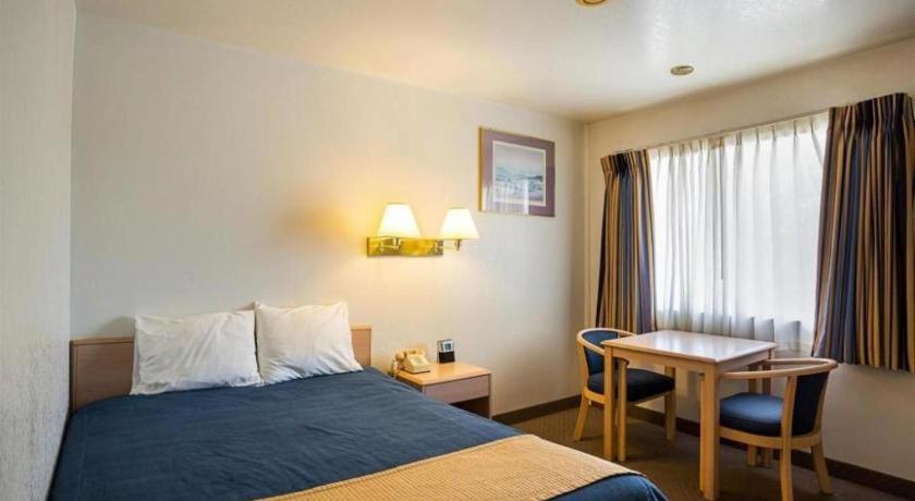 FairBridge Inn Moscow