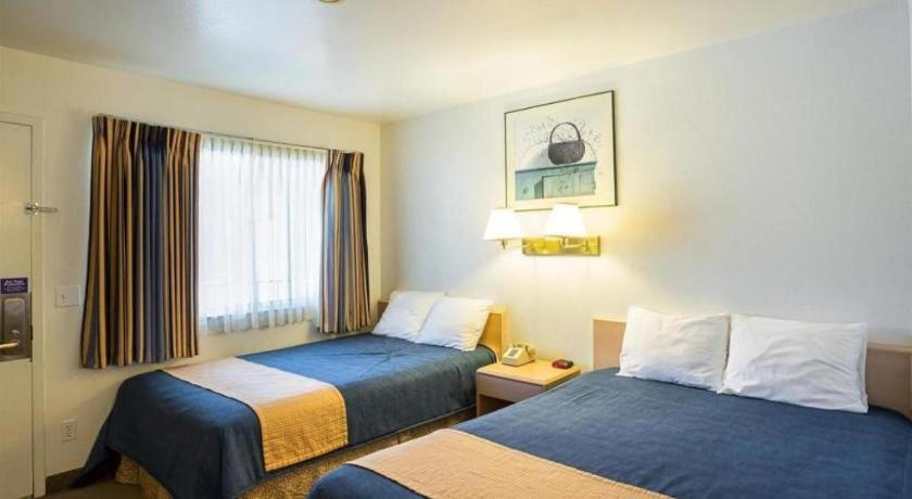 FairBridge Inn Moscow