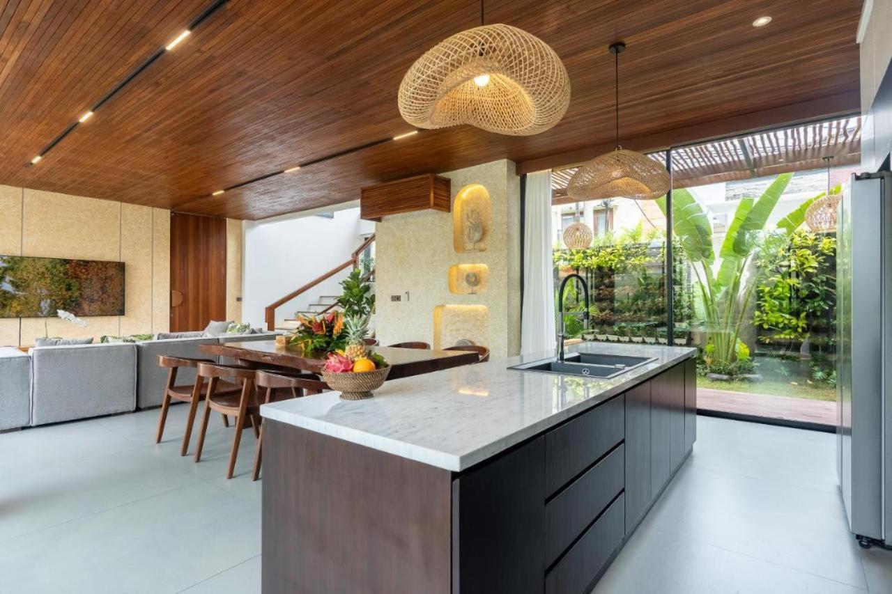 Oza Villa Canggu Managed by LEAD