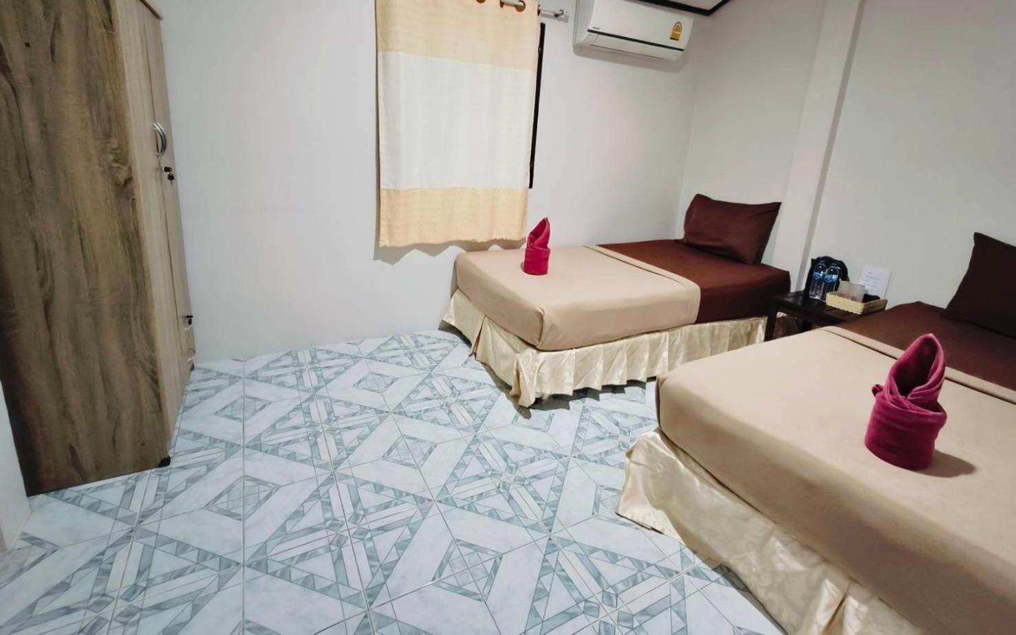 Phangan Lodge