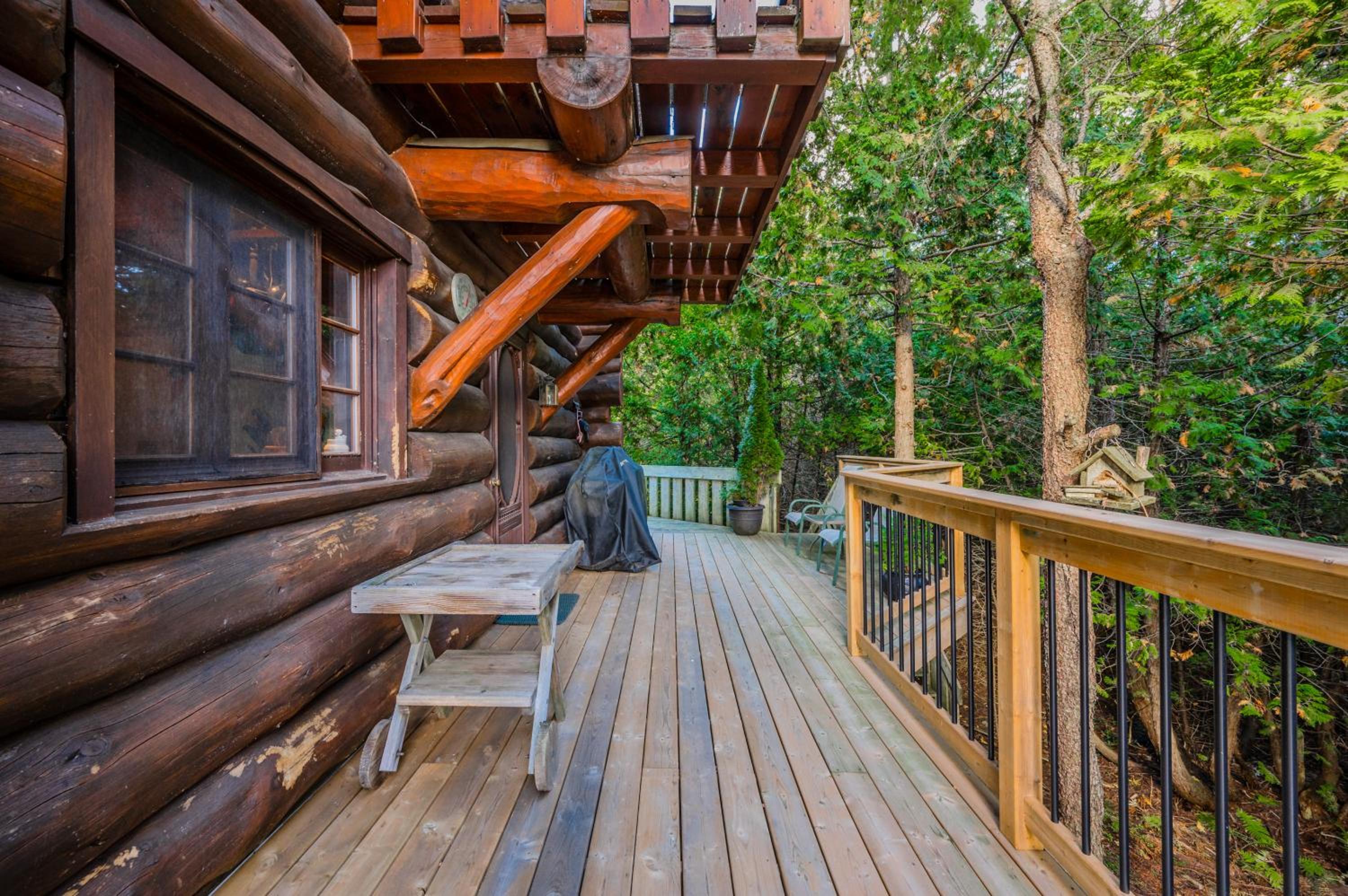 Rustic Waterfront Log Cabin