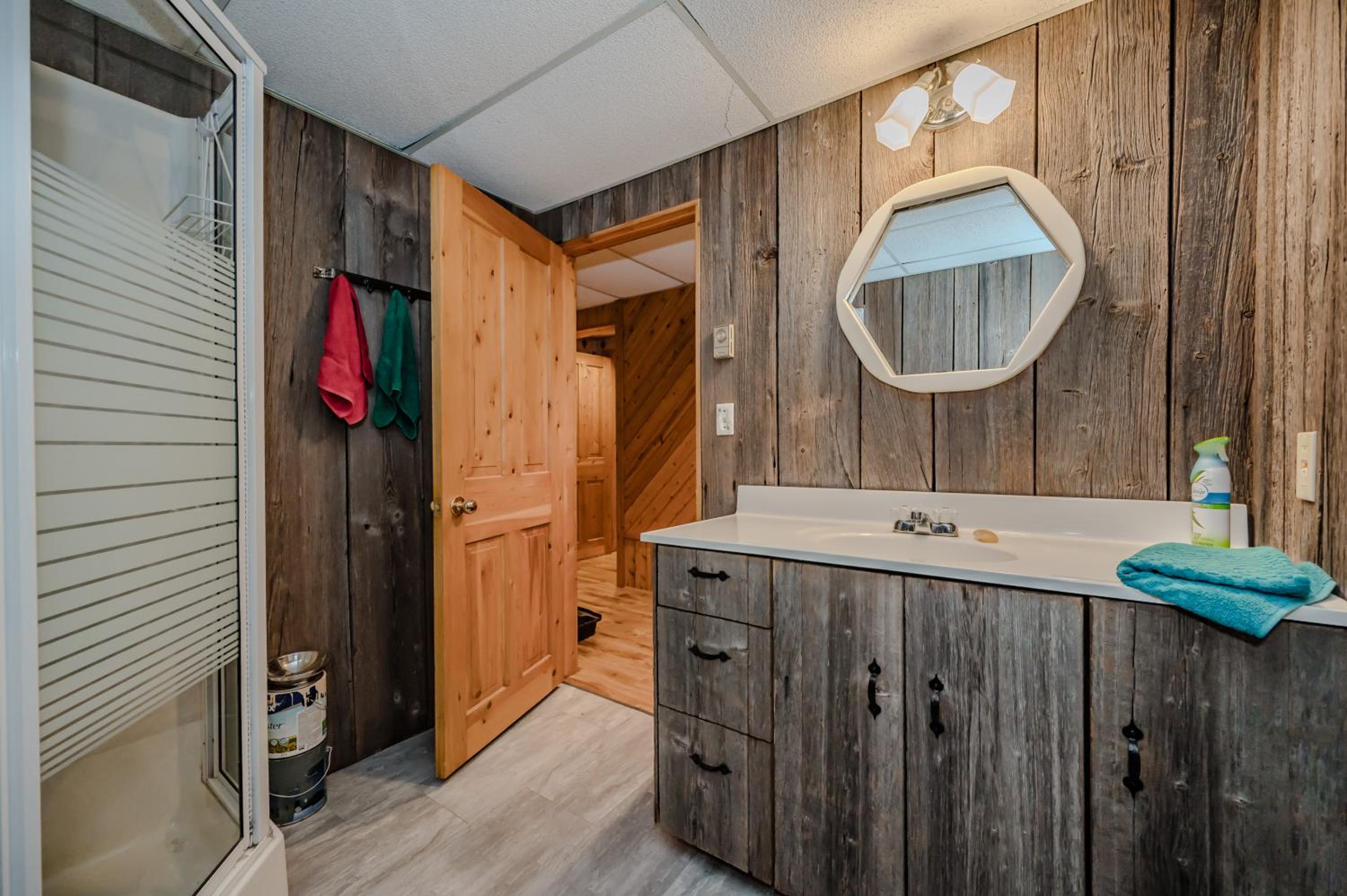 Rustic Waterfront Log Cabin