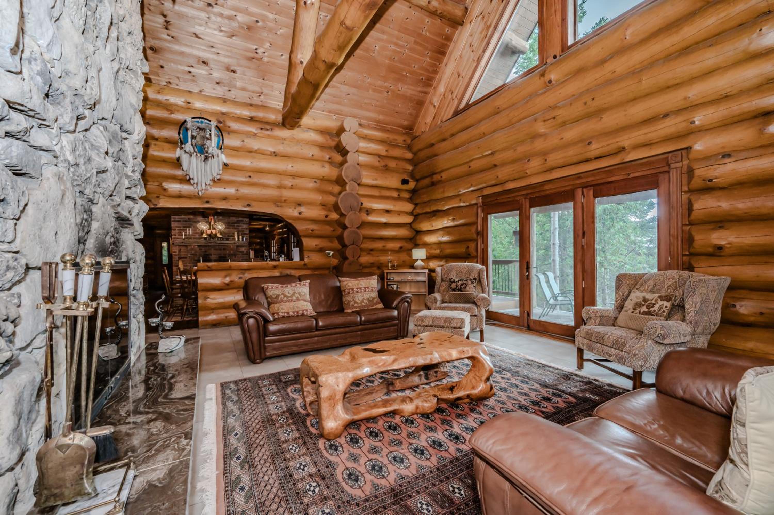 Rustic Waterfront Log Cabin