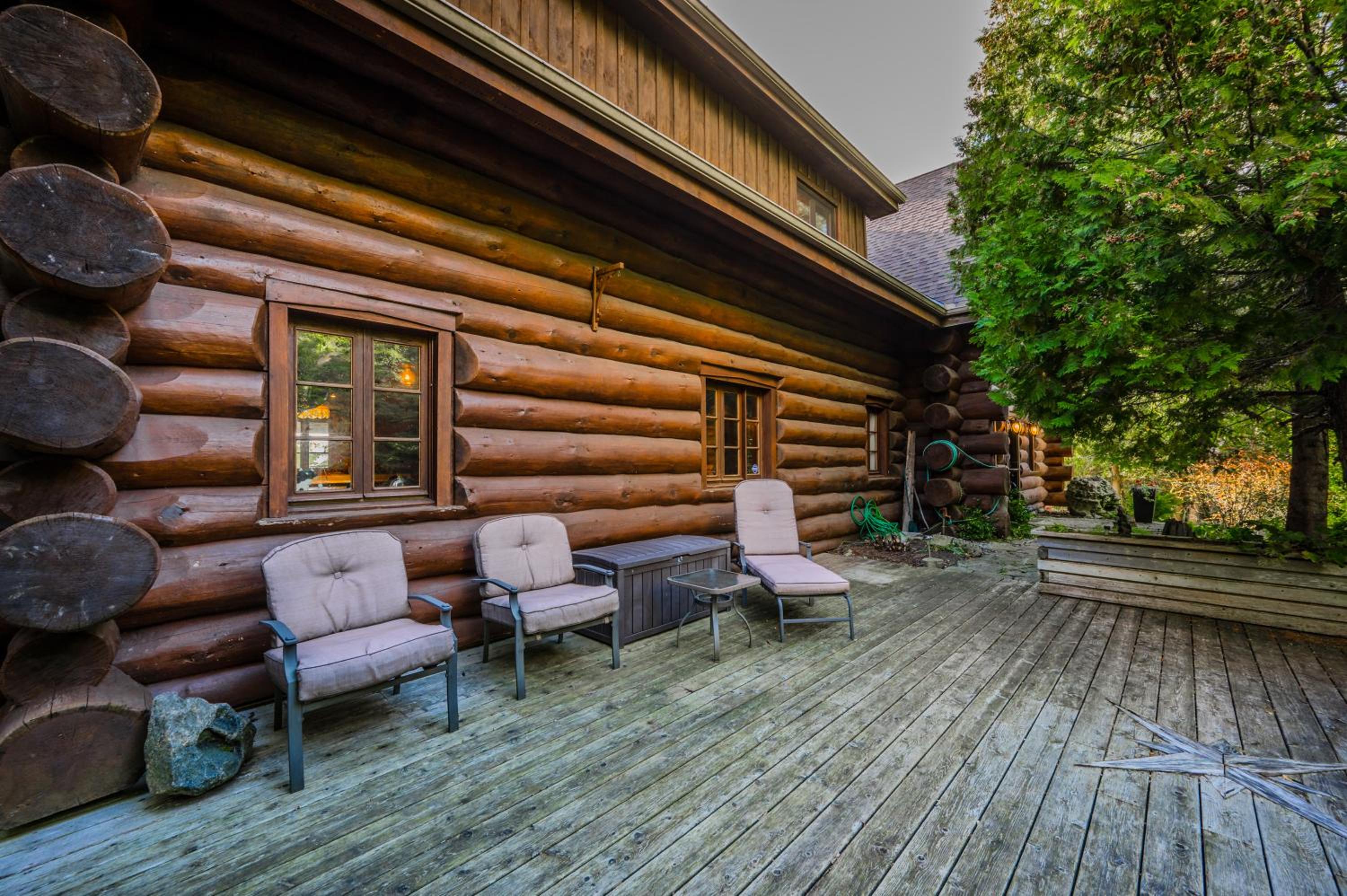 Rustic Waterfront Log Cabin