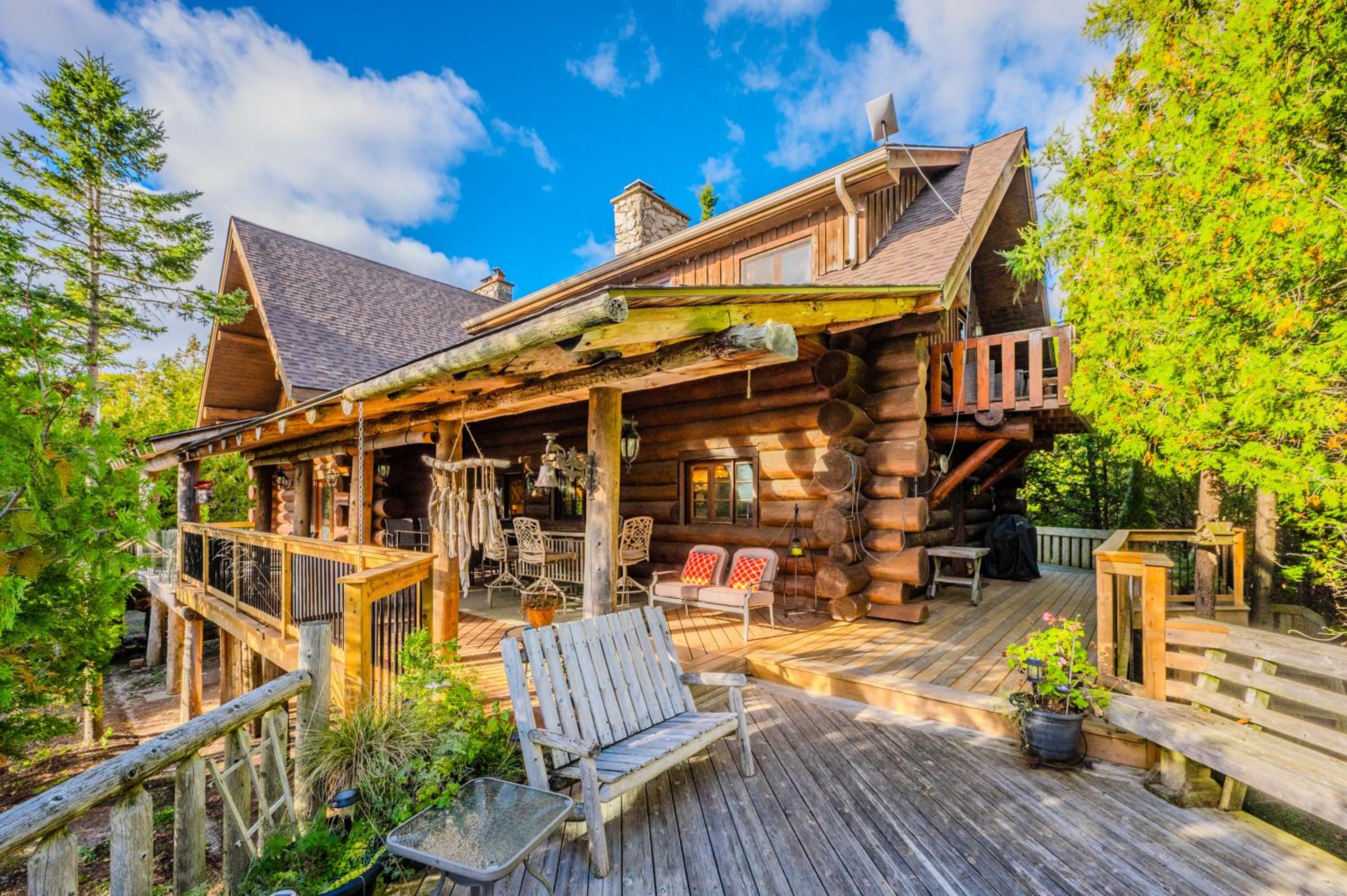 Rustic Waterfront Log Cabin