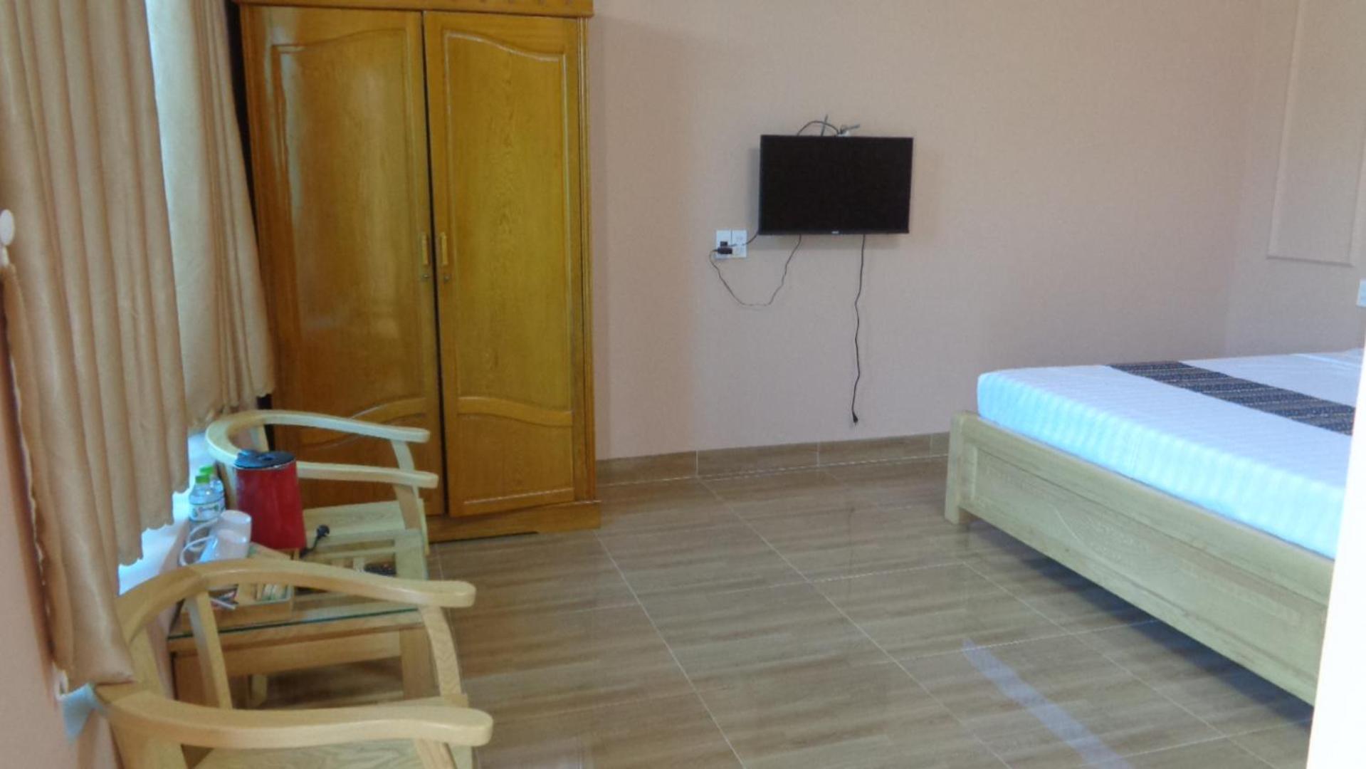 Photo 11