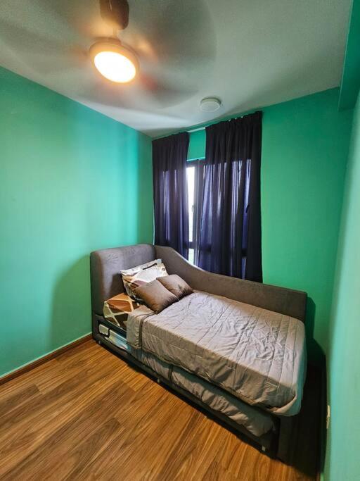 Gaia Residences Bandar Gamuda Gardens, Cozy Retreat with Mountain Views photo 4