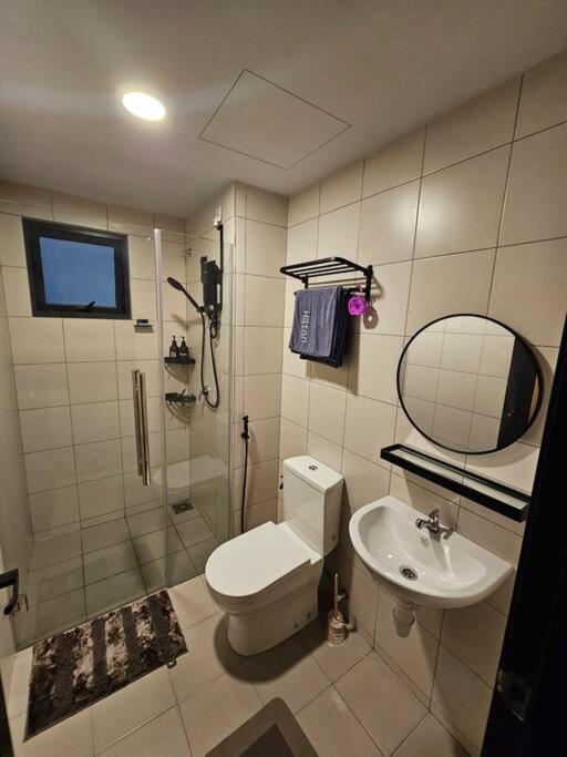 Gaia Residences Bandar Gamuda Gardens, Cozy Retreat with Mountain Views photo 8