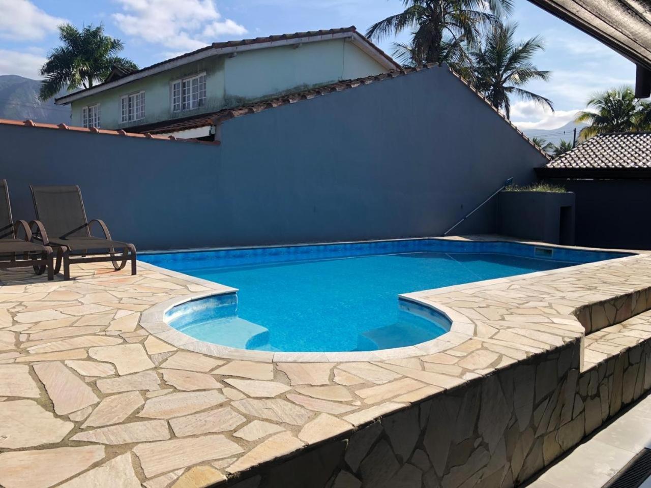 Casa 4 suítes Condomínio Morada da Praia