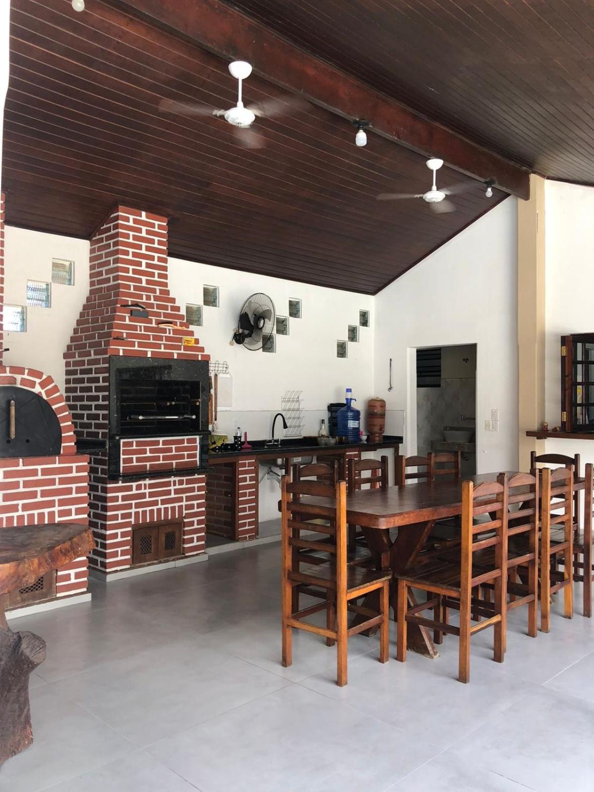 Casa 4 suítes Condomínio Morada da Praia