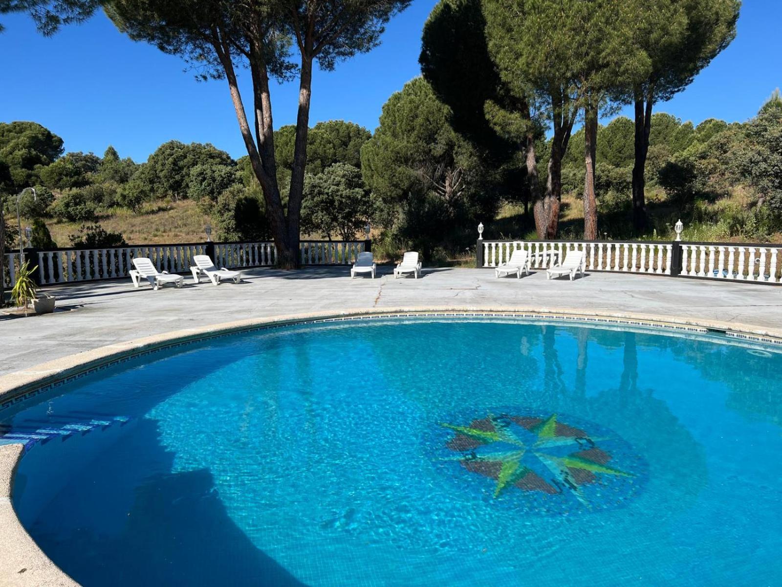 Chalet en pantano privado San Ramón
