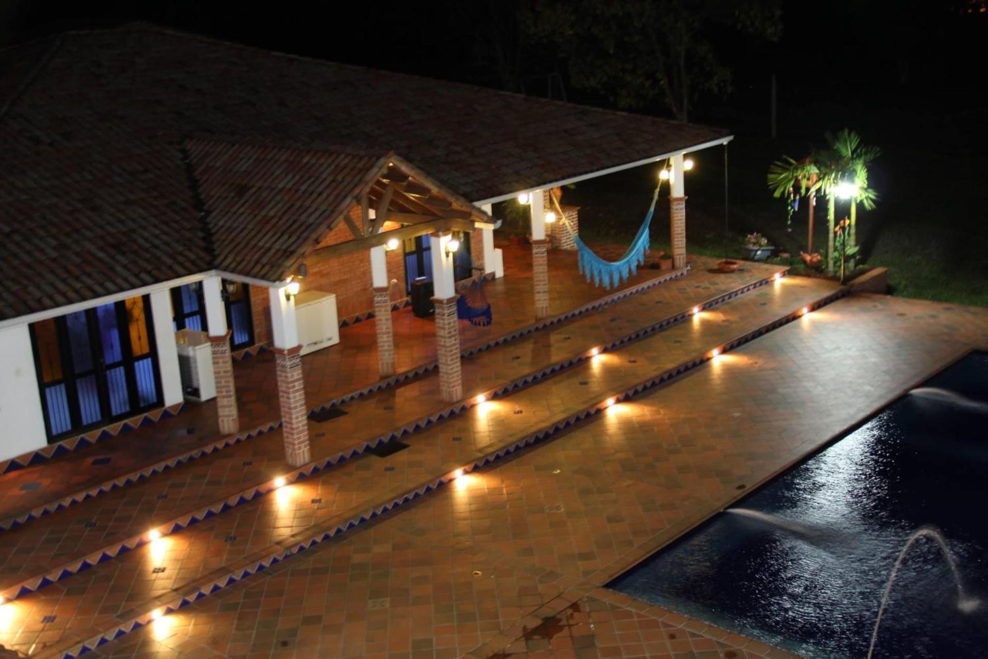 Espectacular Finca Campestre a 1,5km de Restrepo