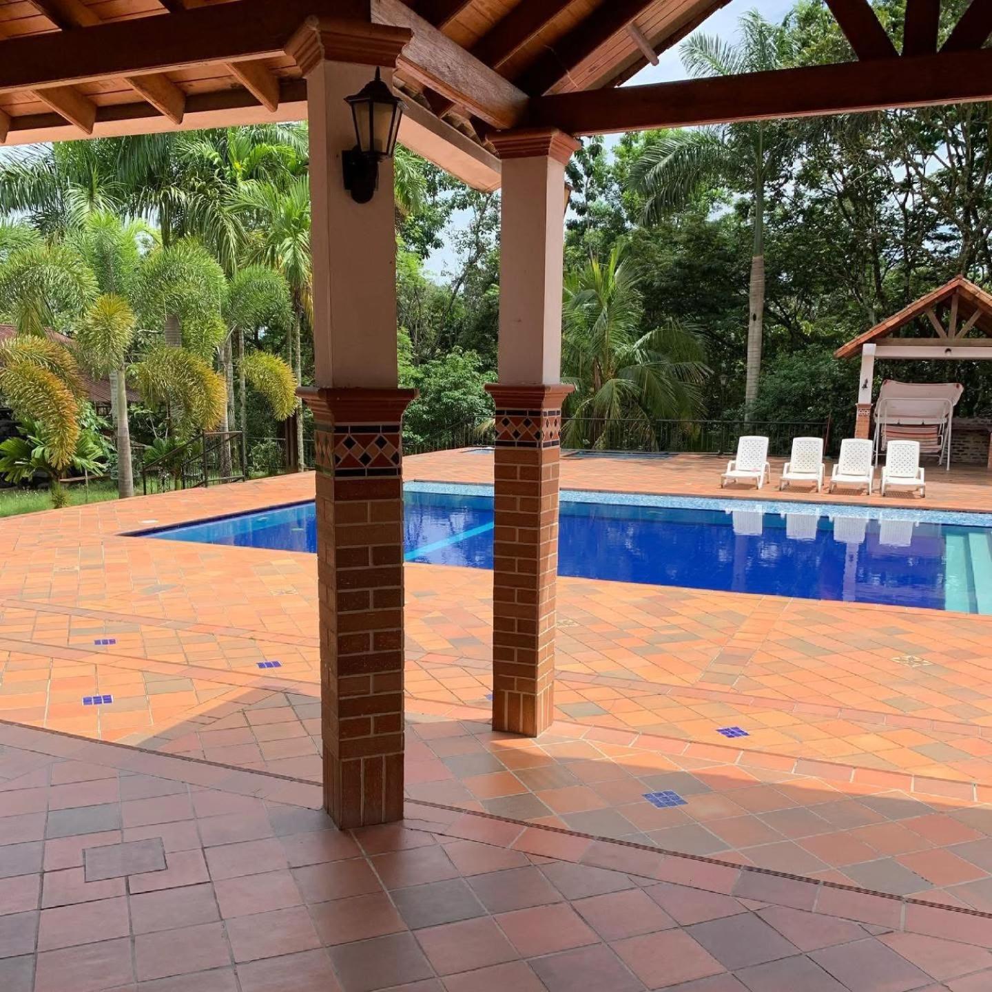 Espectacular Finca Campestre a 1,5km de Restrepo
