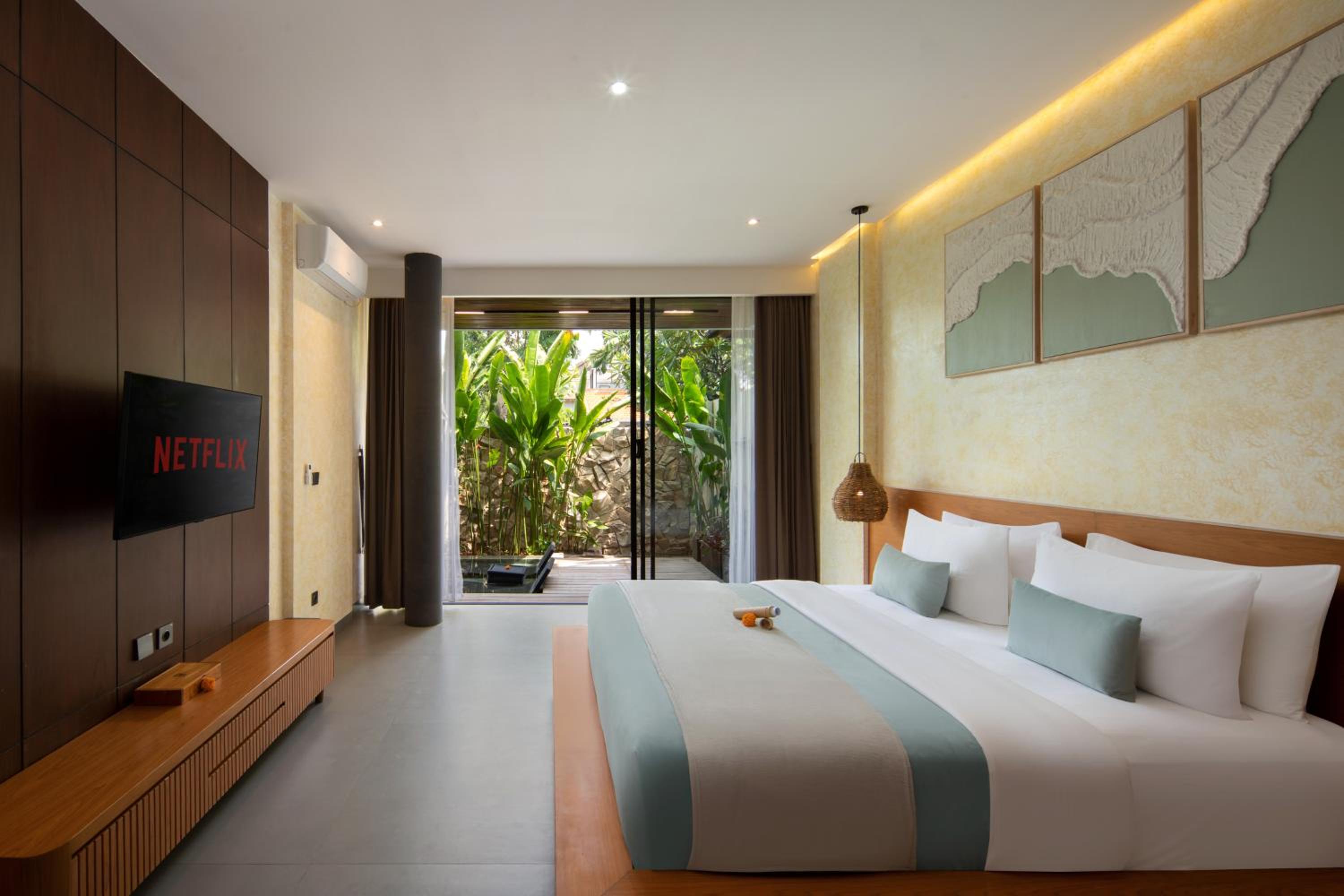 Oza Villa Canggu Managed by LEAD