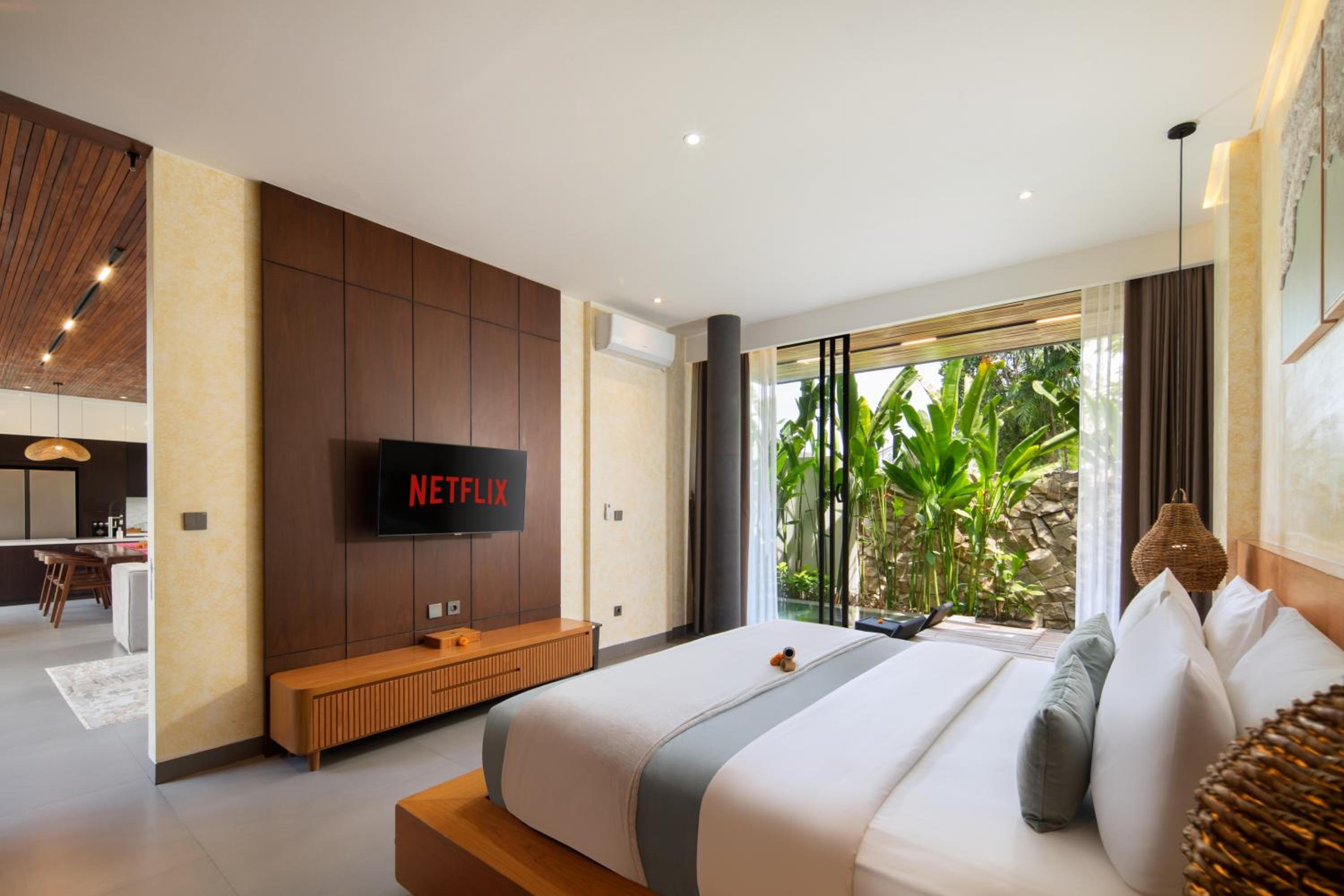 Oza Villa Canggu Managed by LEAD