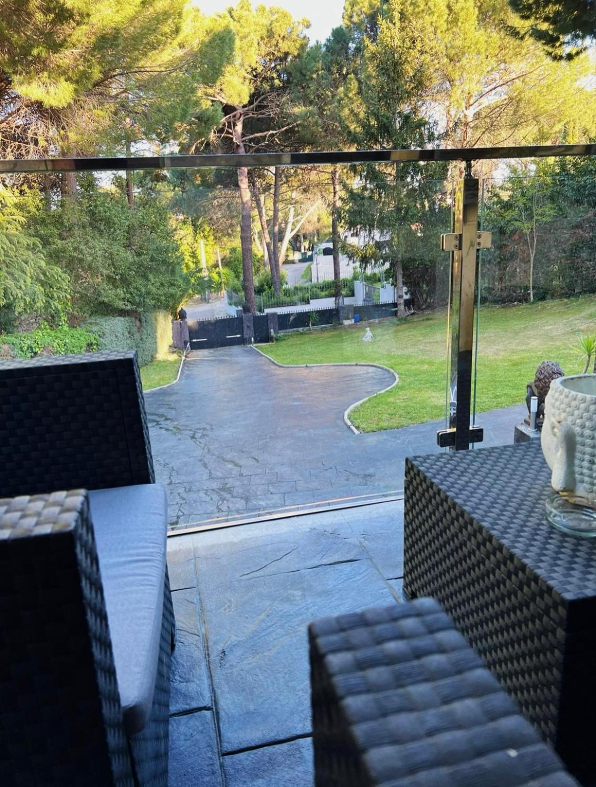 Chalet en pantano privado San Ramón