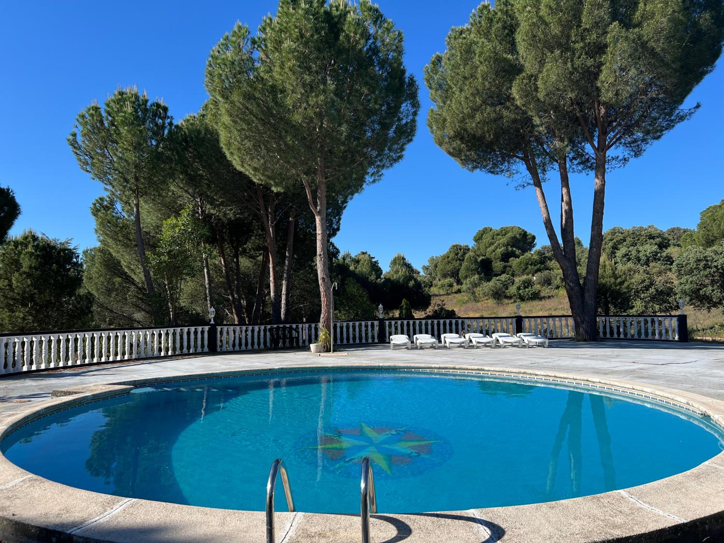 Chalet en pantano privado San Ramón