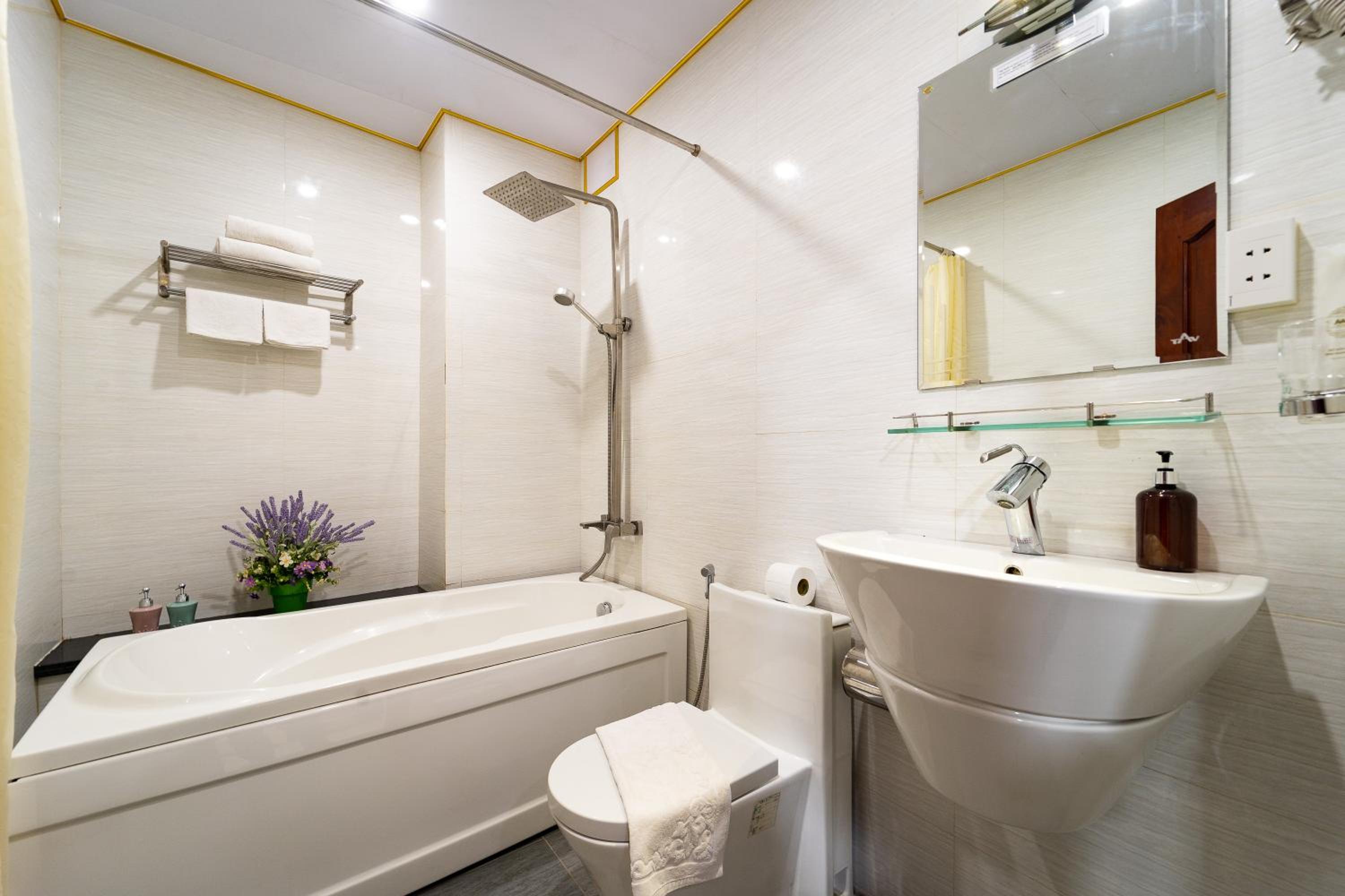 Diamond Luxury Ben Thanh