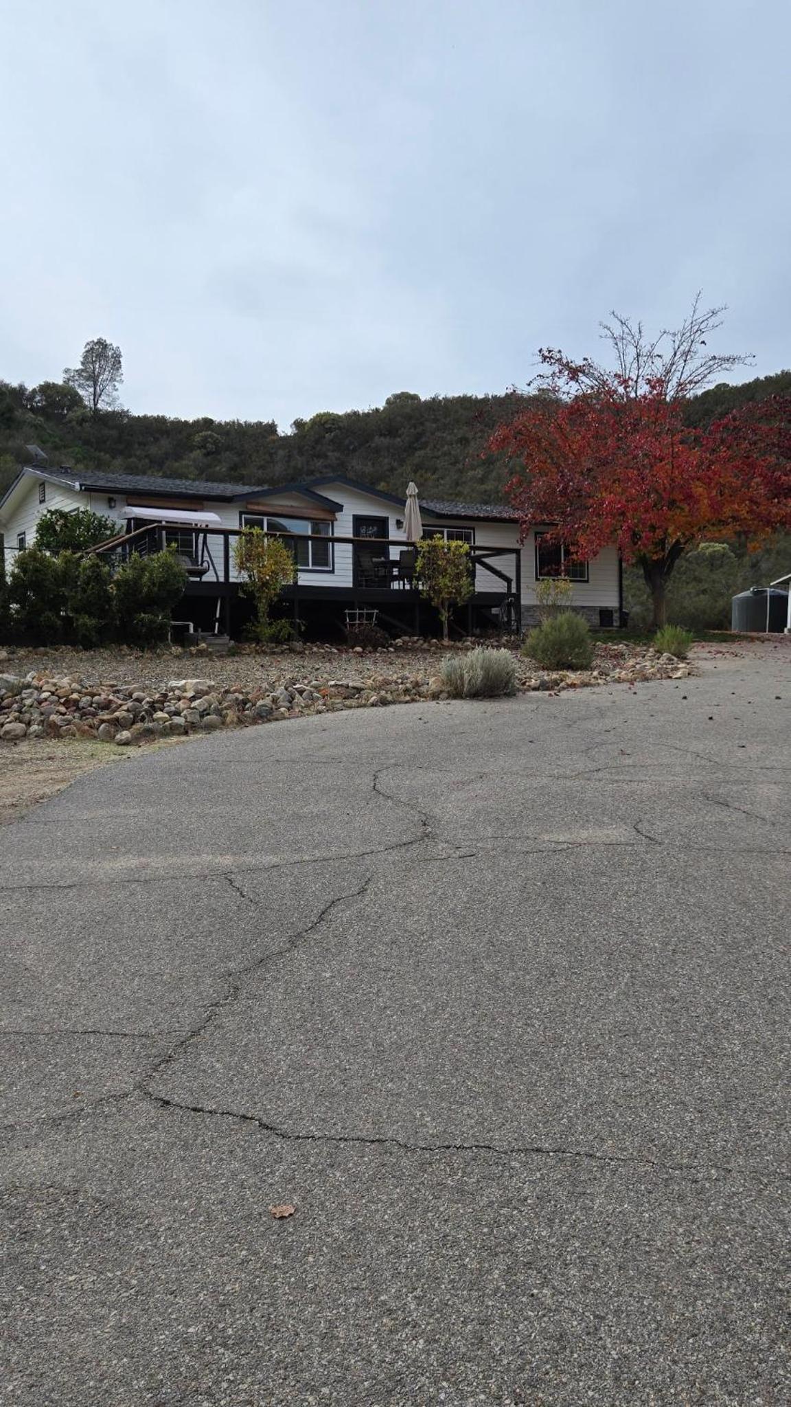 40-Acre Off-The-Grid Remote Modern Country Living view 3