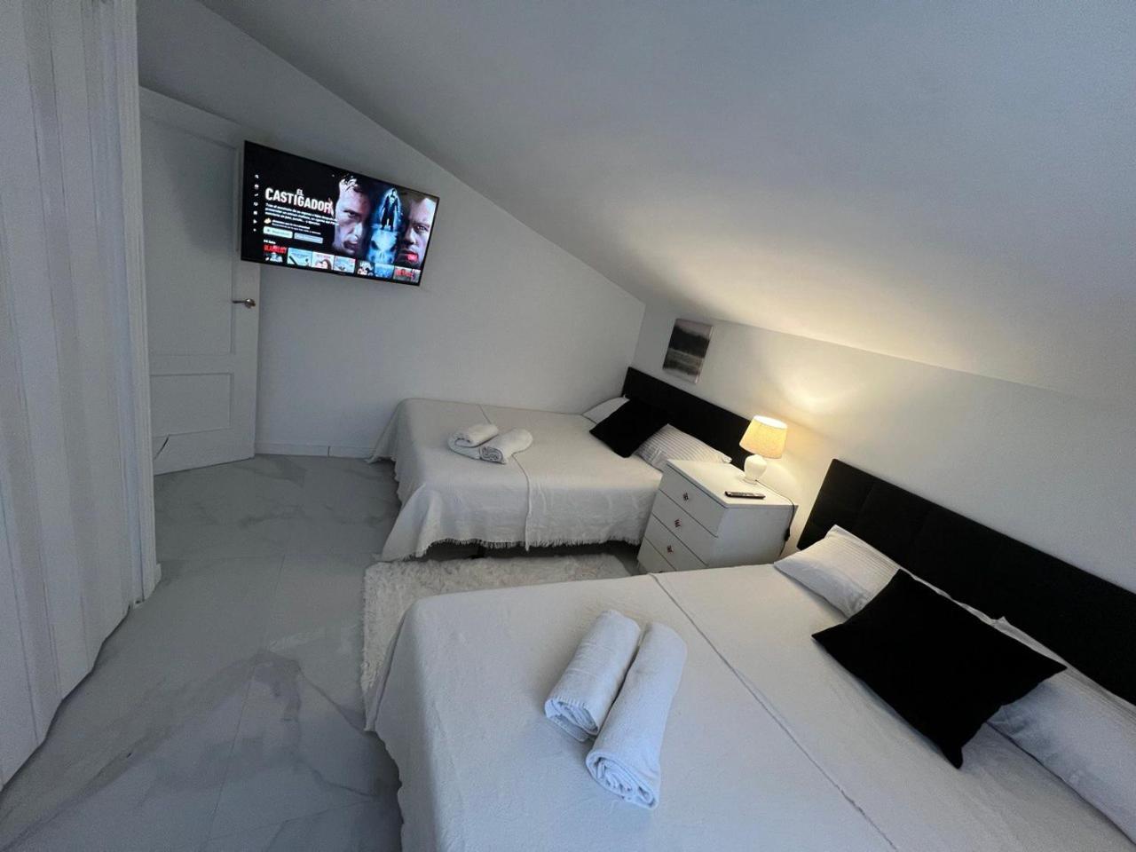 Chalet en pantano privado San Ramón
