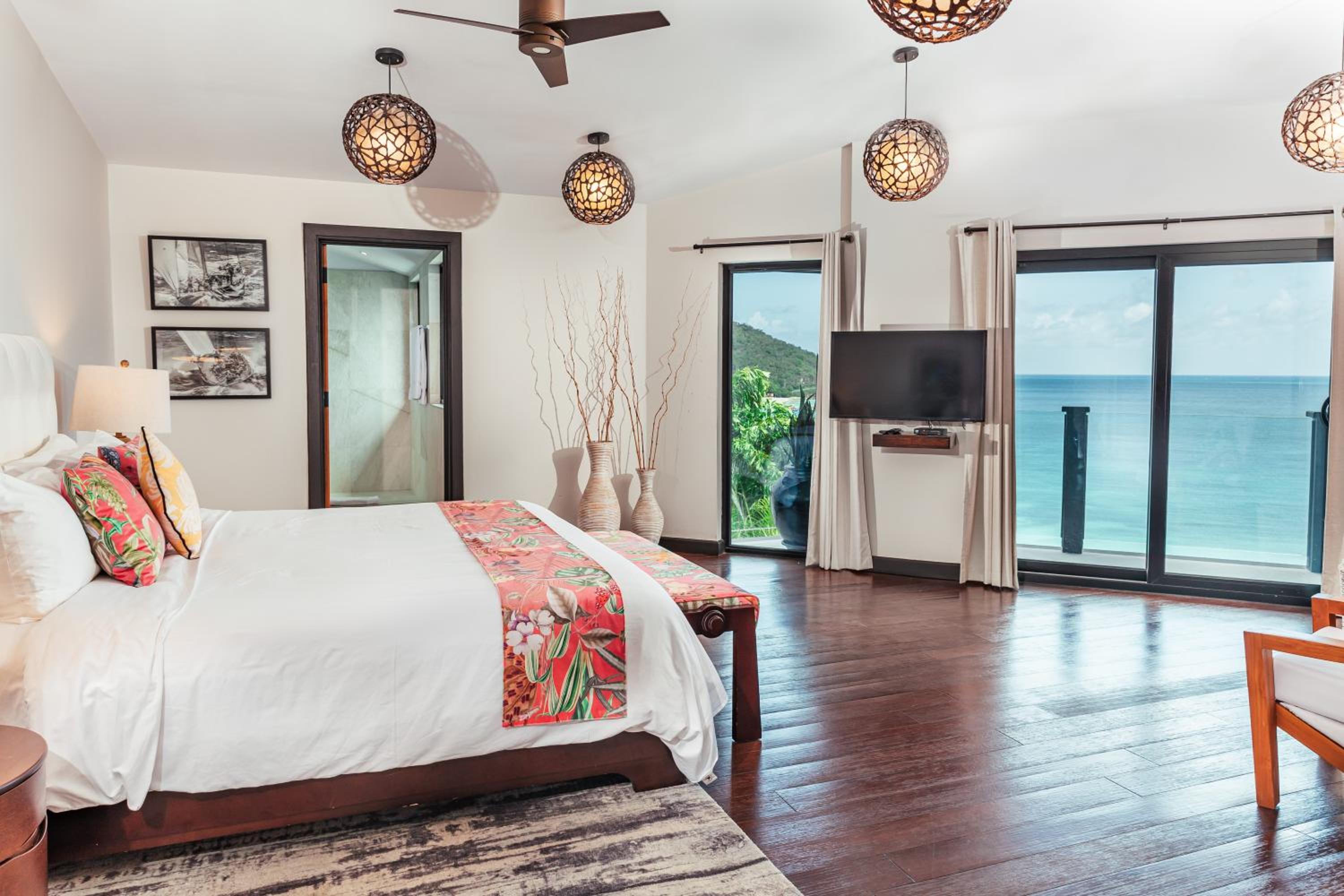 Tamarind Hills Resort & Villas