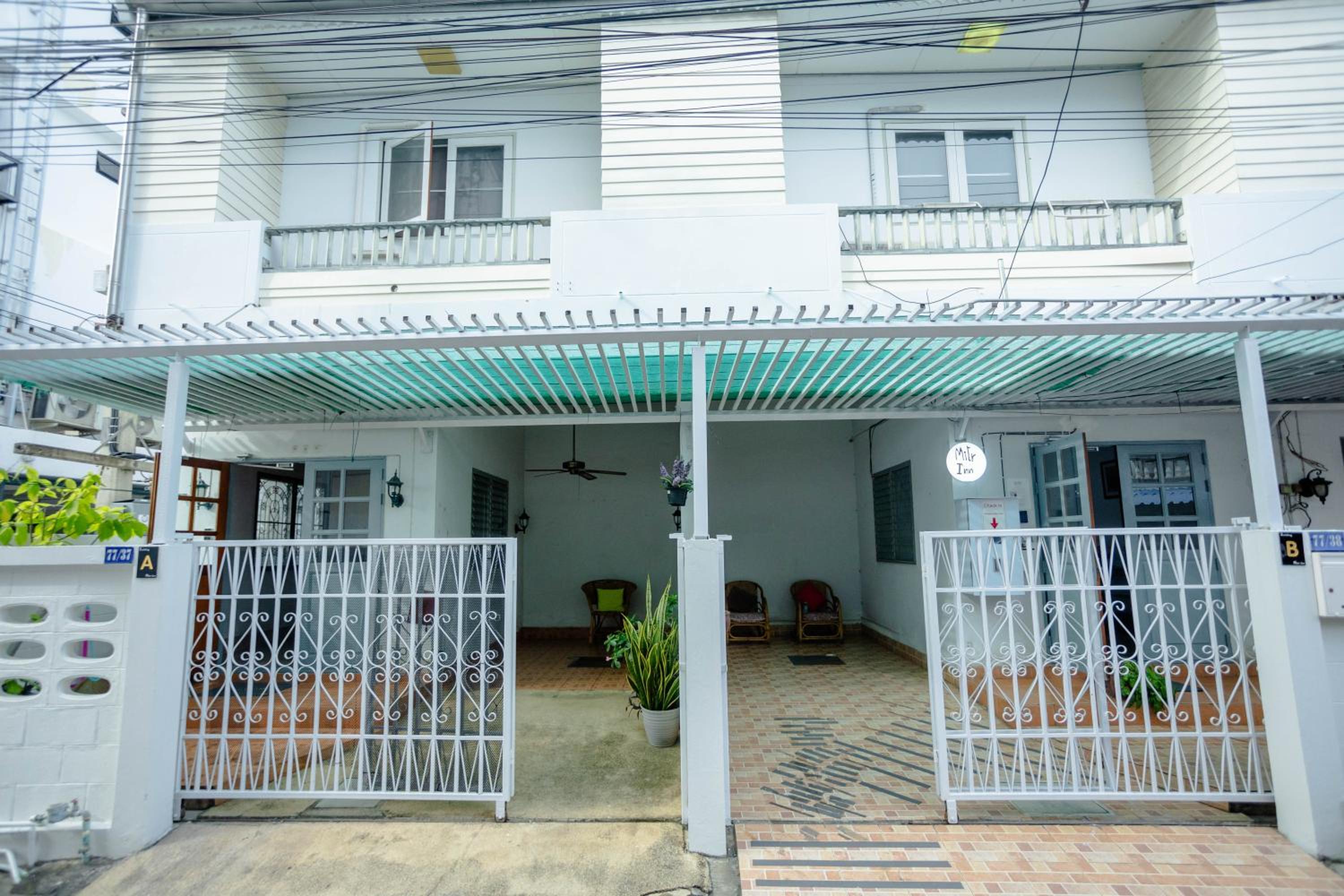 Mitr Inn HuaHin Beach หาดหัวหิน