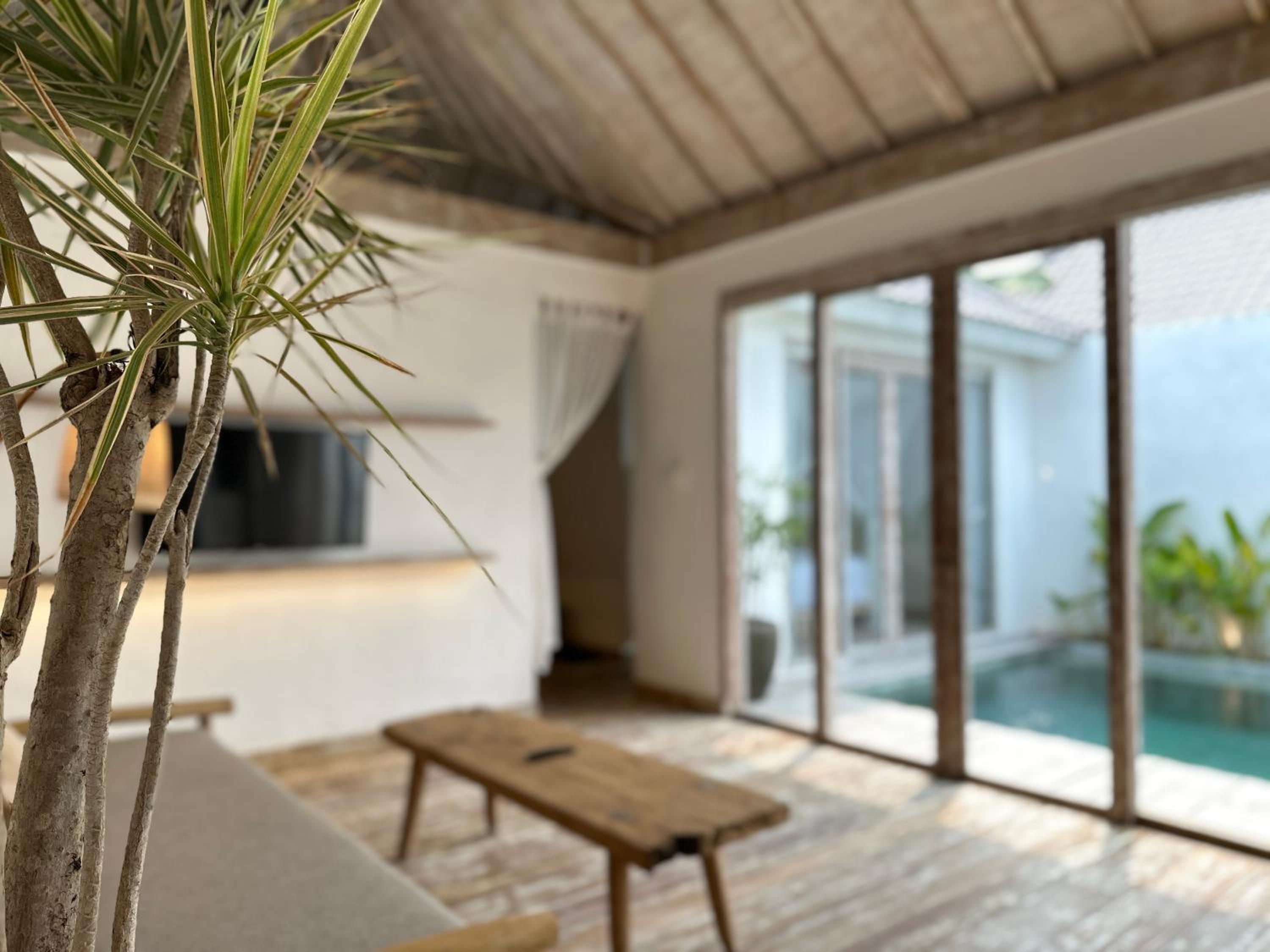 BoBos Villa Echo view 5