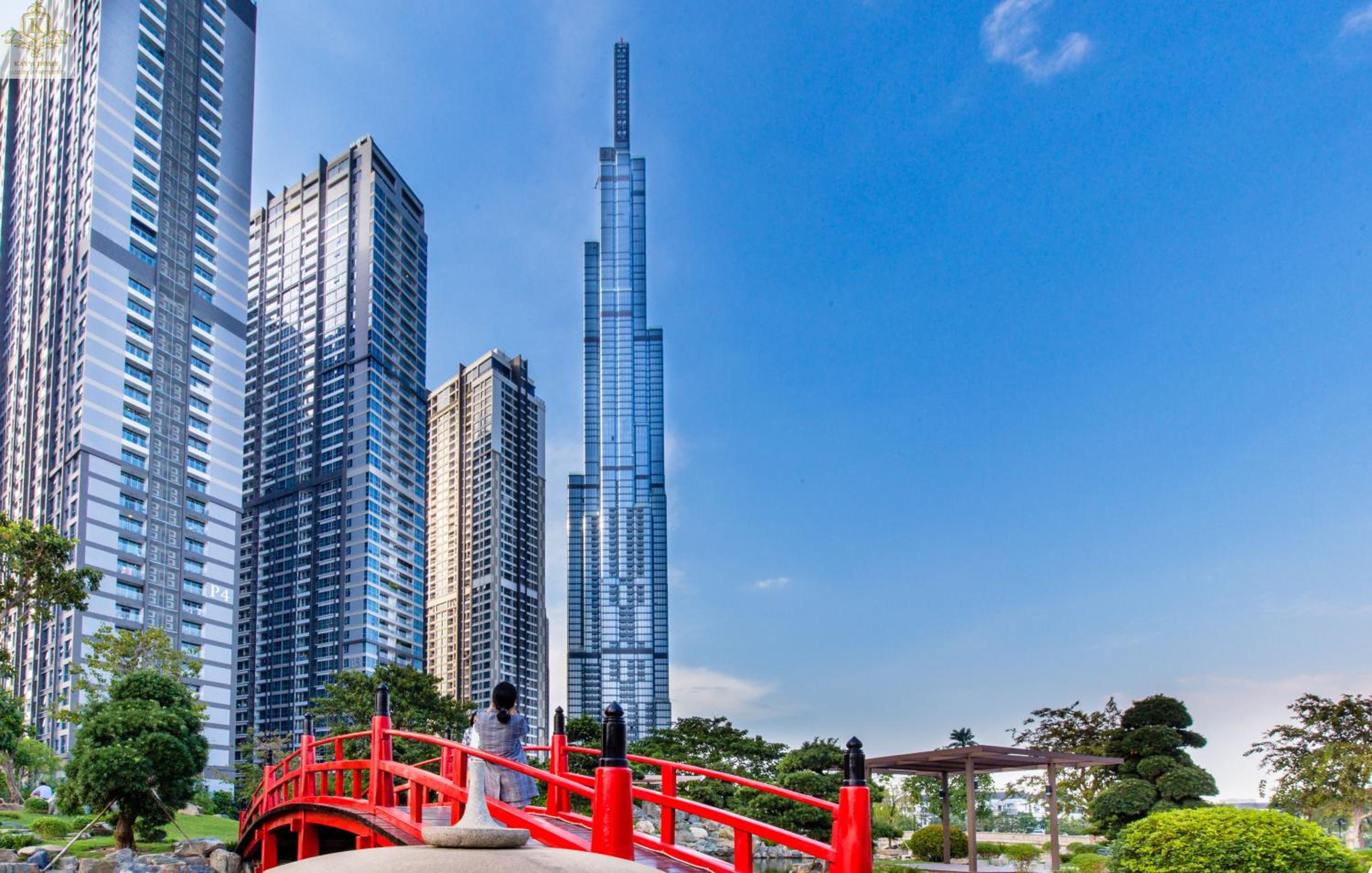 Landmark Plus Residents Suite