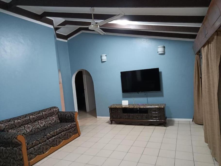 3 bedroom Executive Suite - view 20