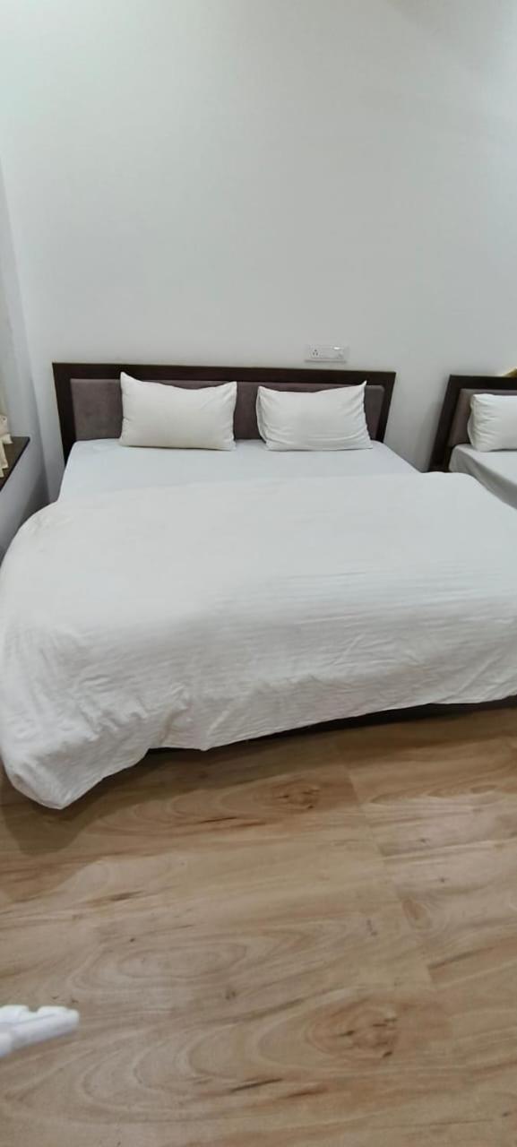 Hotel Anayaa fairview