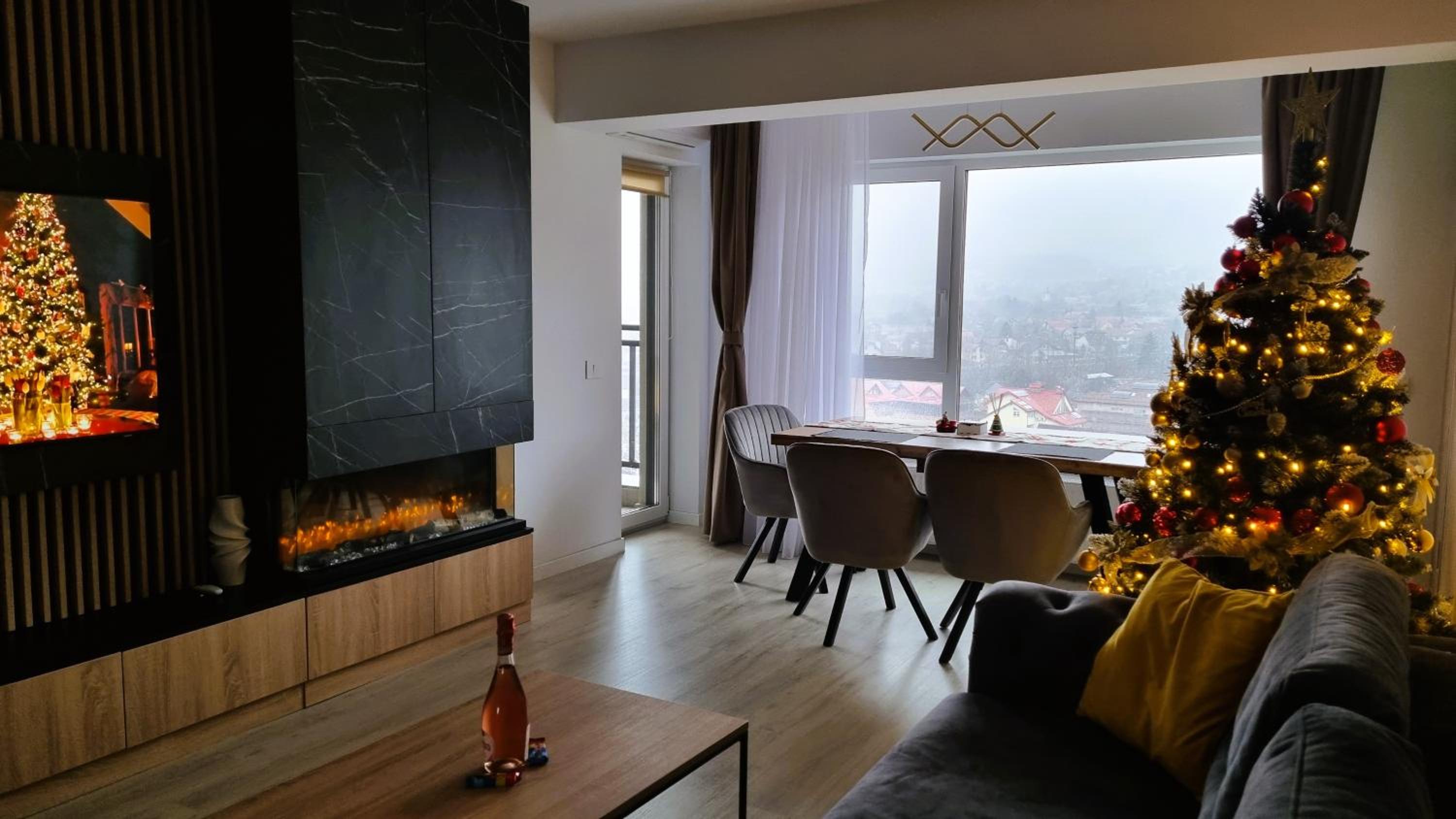 Mountain View Retreat Apartment - private parking view 4