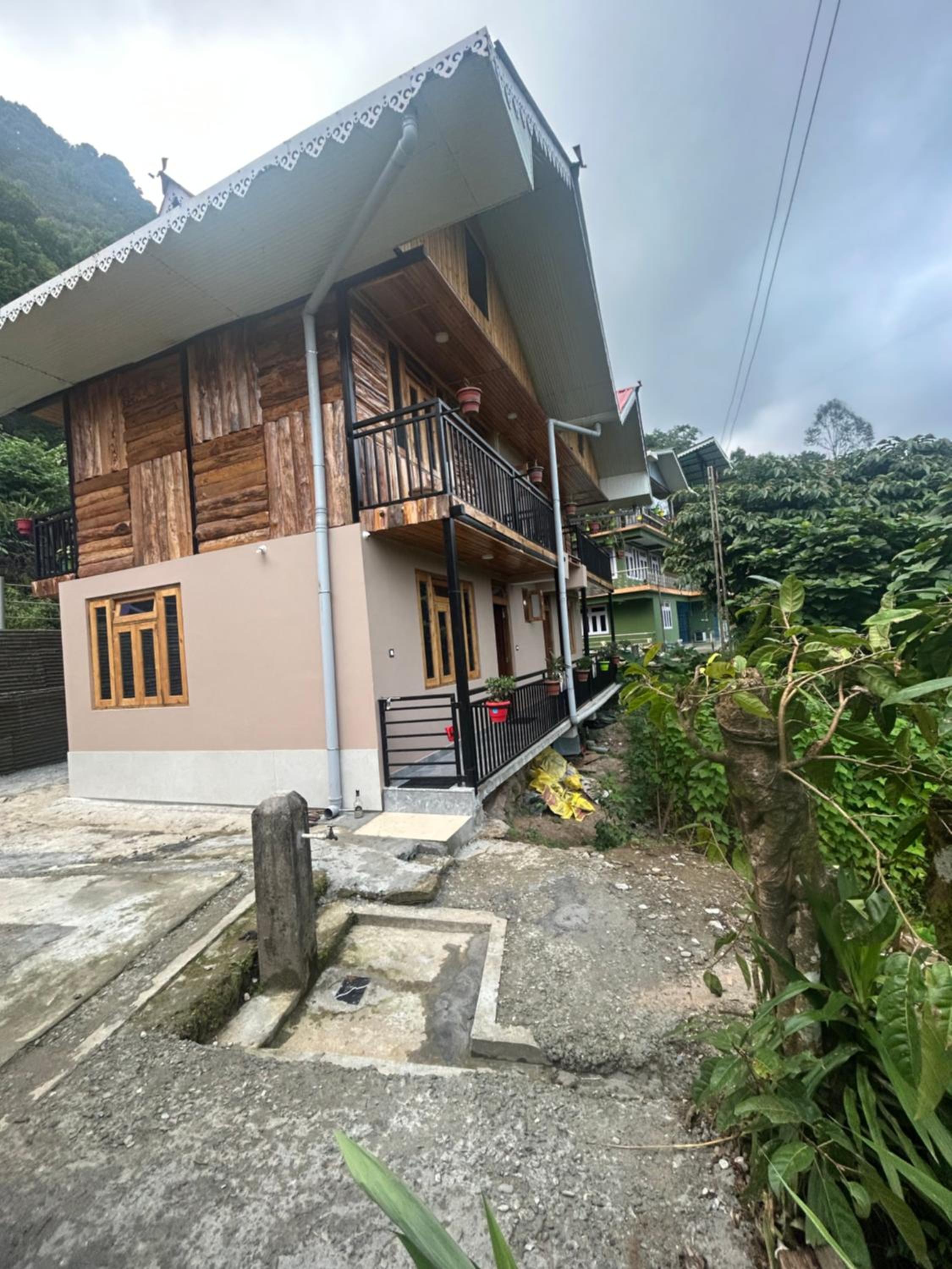 Positron homestay
