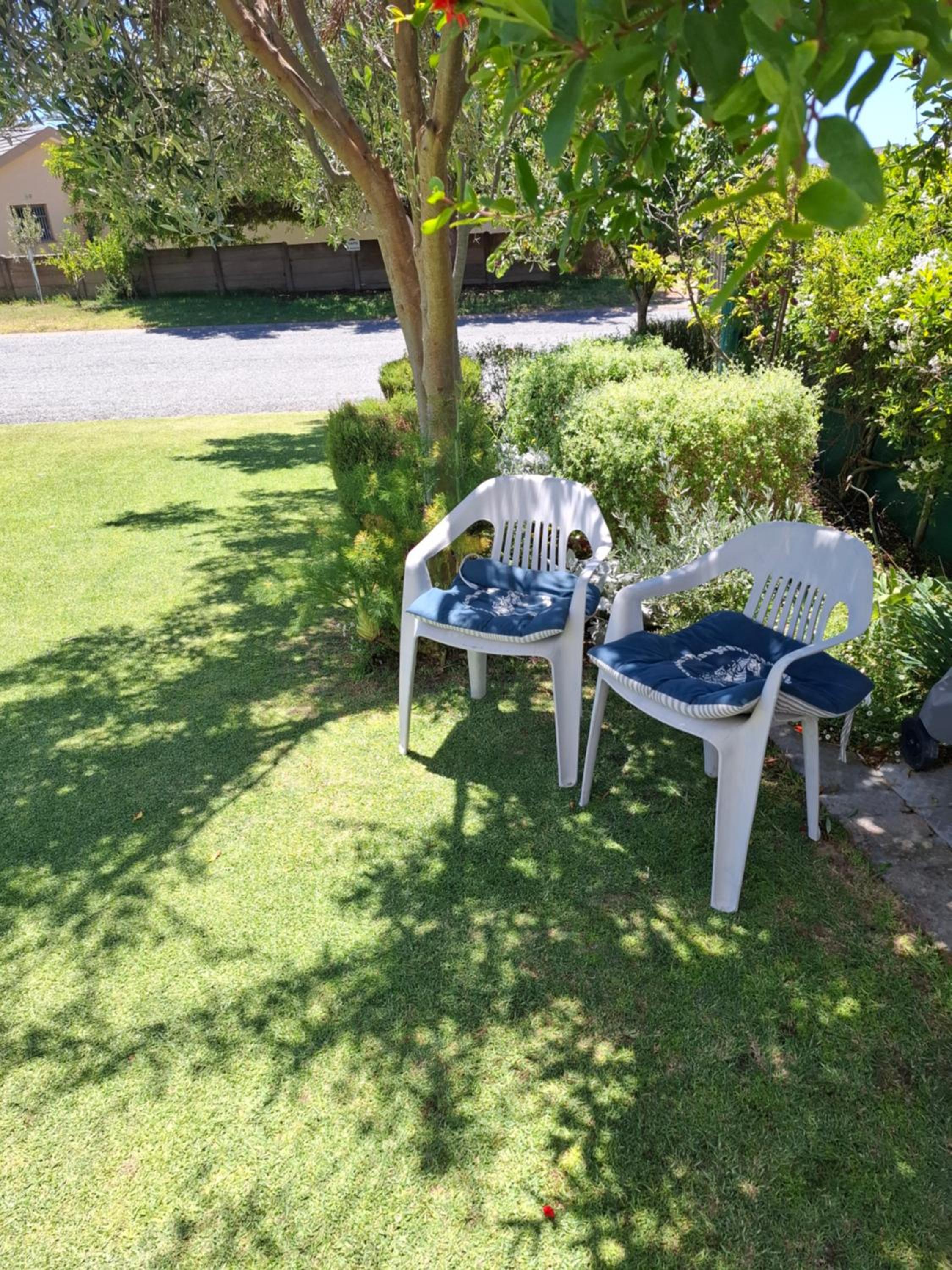 Lieflappie Seaview Stilbaai 400m to the beach view 2