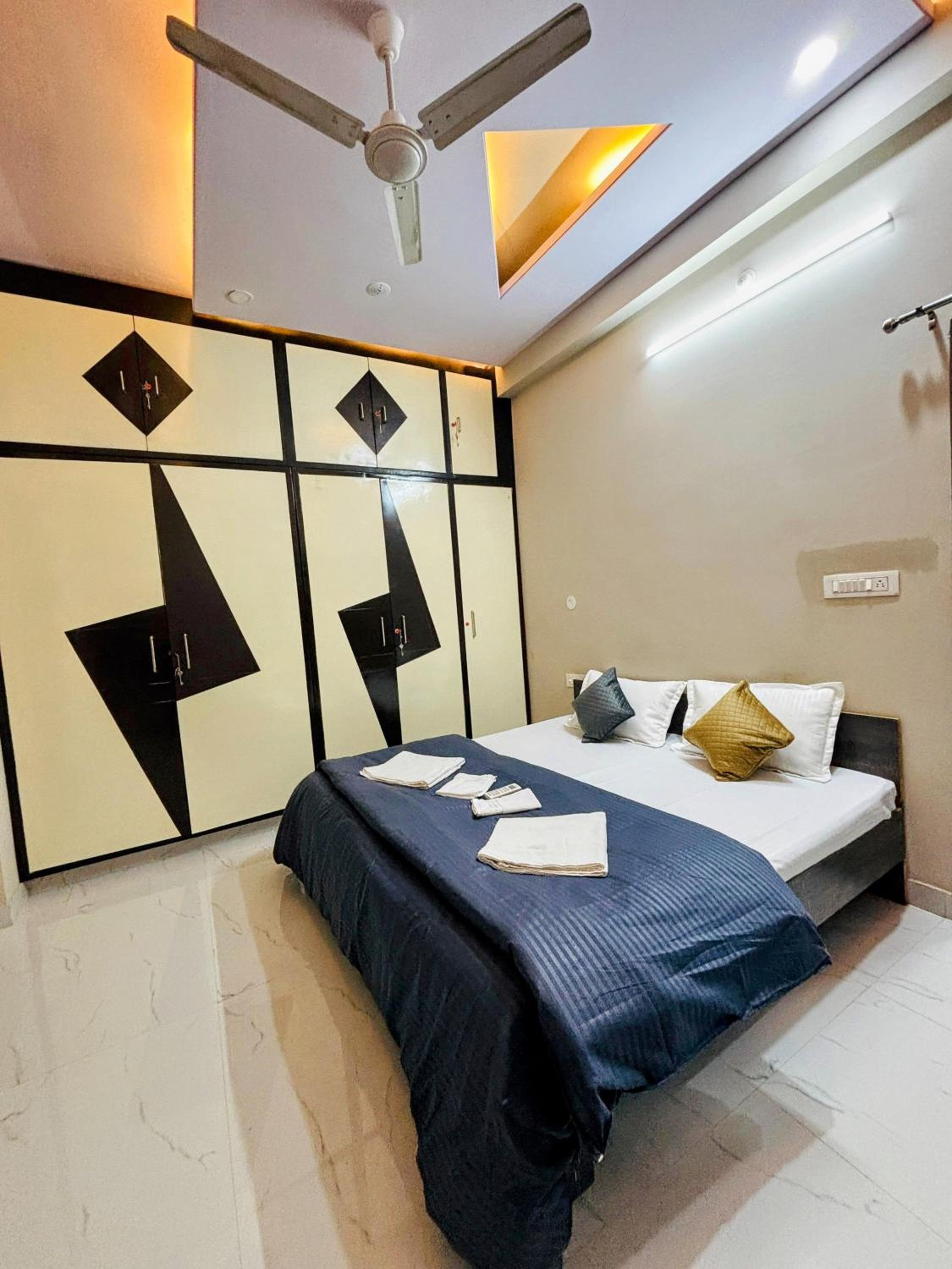 Cozystays Civil Lines Jaipur view 2