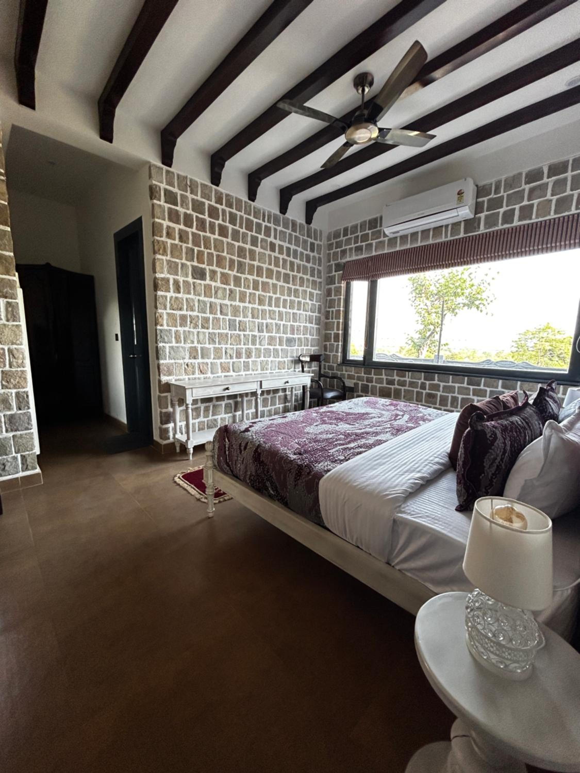 Offgrid Villas