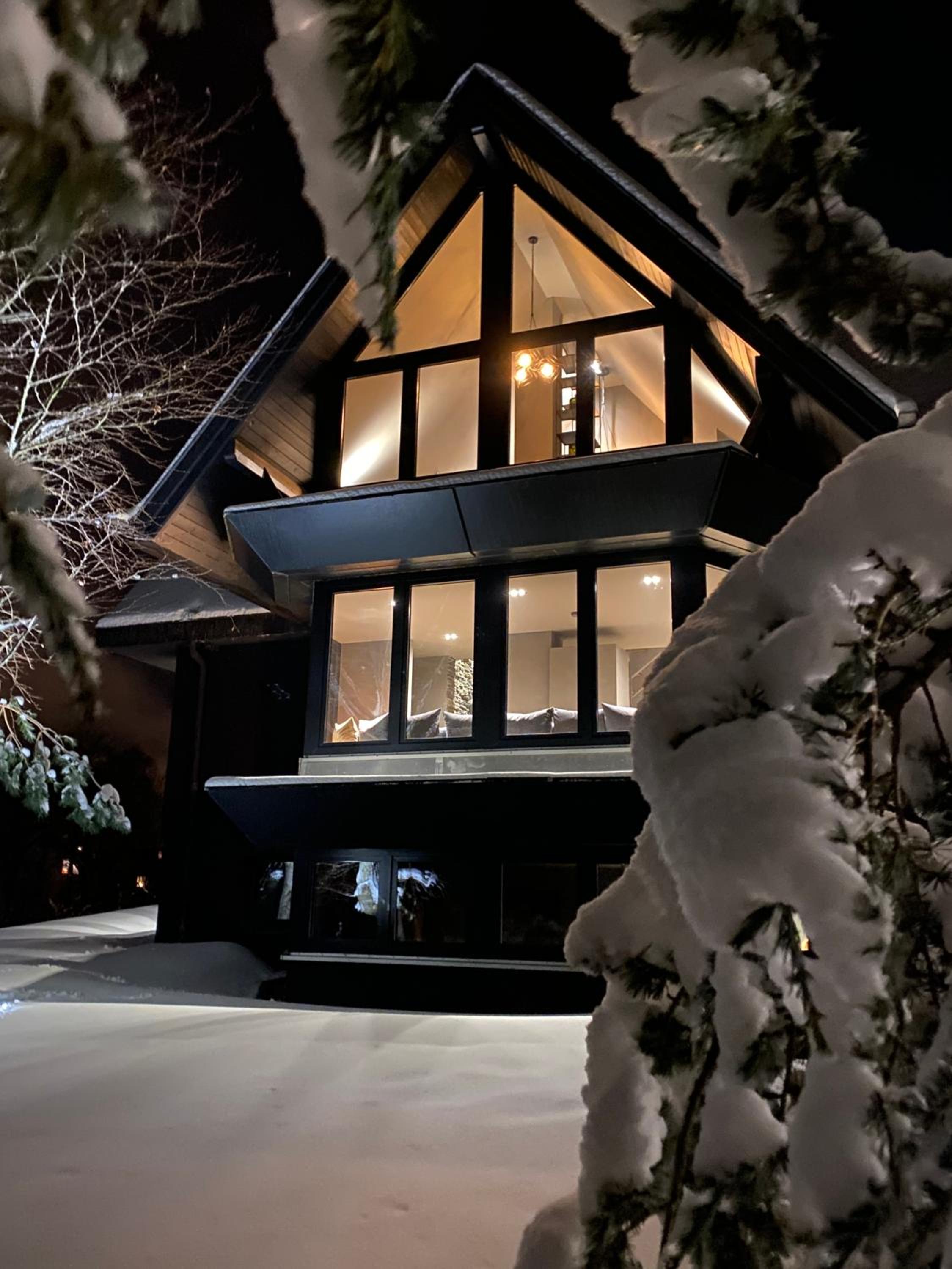 Le Chalet Noir - Black Forest