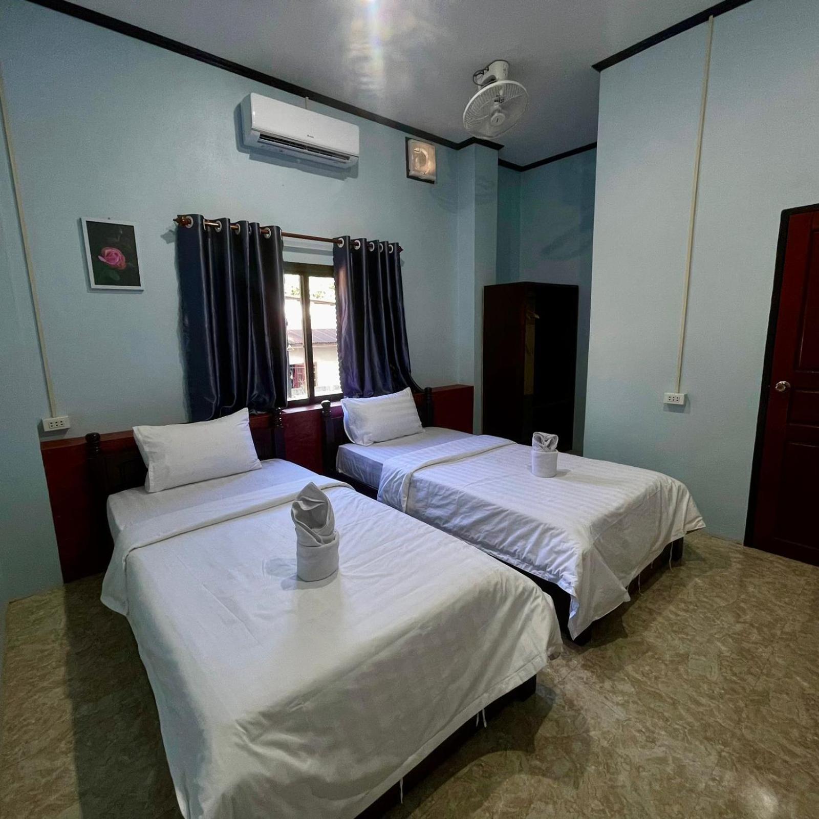 Smile Guesthouse VangVieng