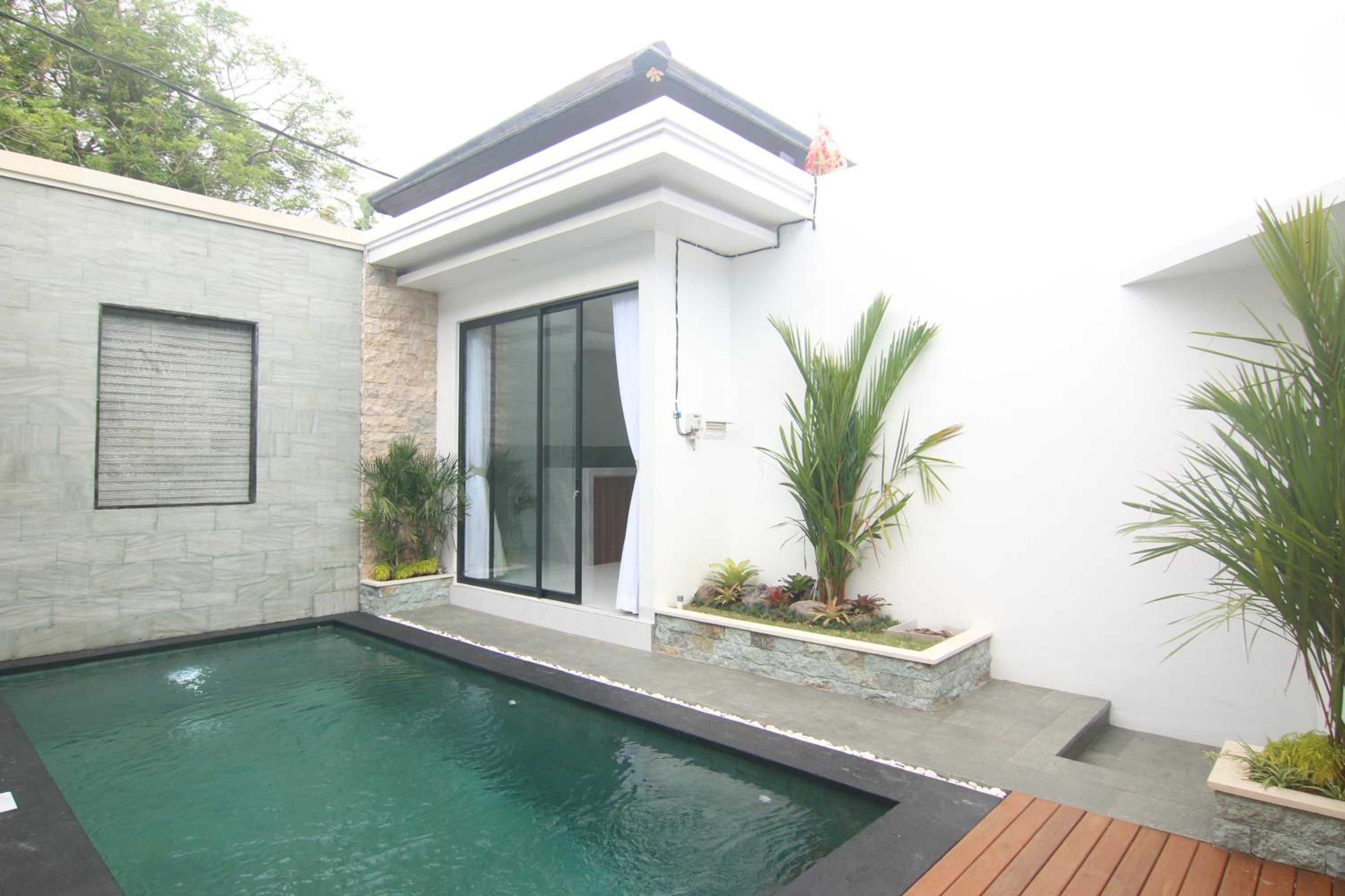 NadyaJayaLuxury Villa