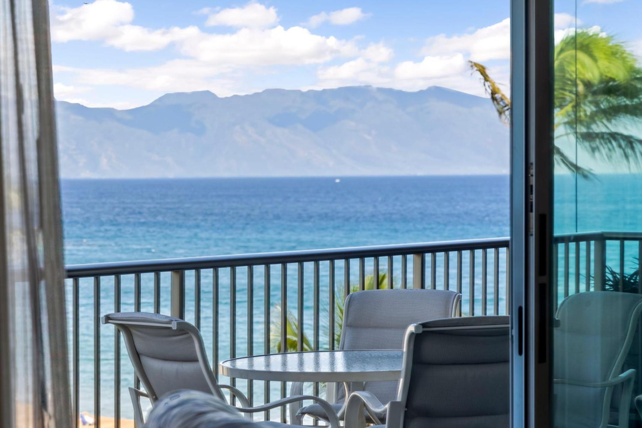 Maui Vacations - Whaler Resort 508- Fully remodeled Whaler condo, stunning Kaanapali Beach Black Rock view - Property Image 27