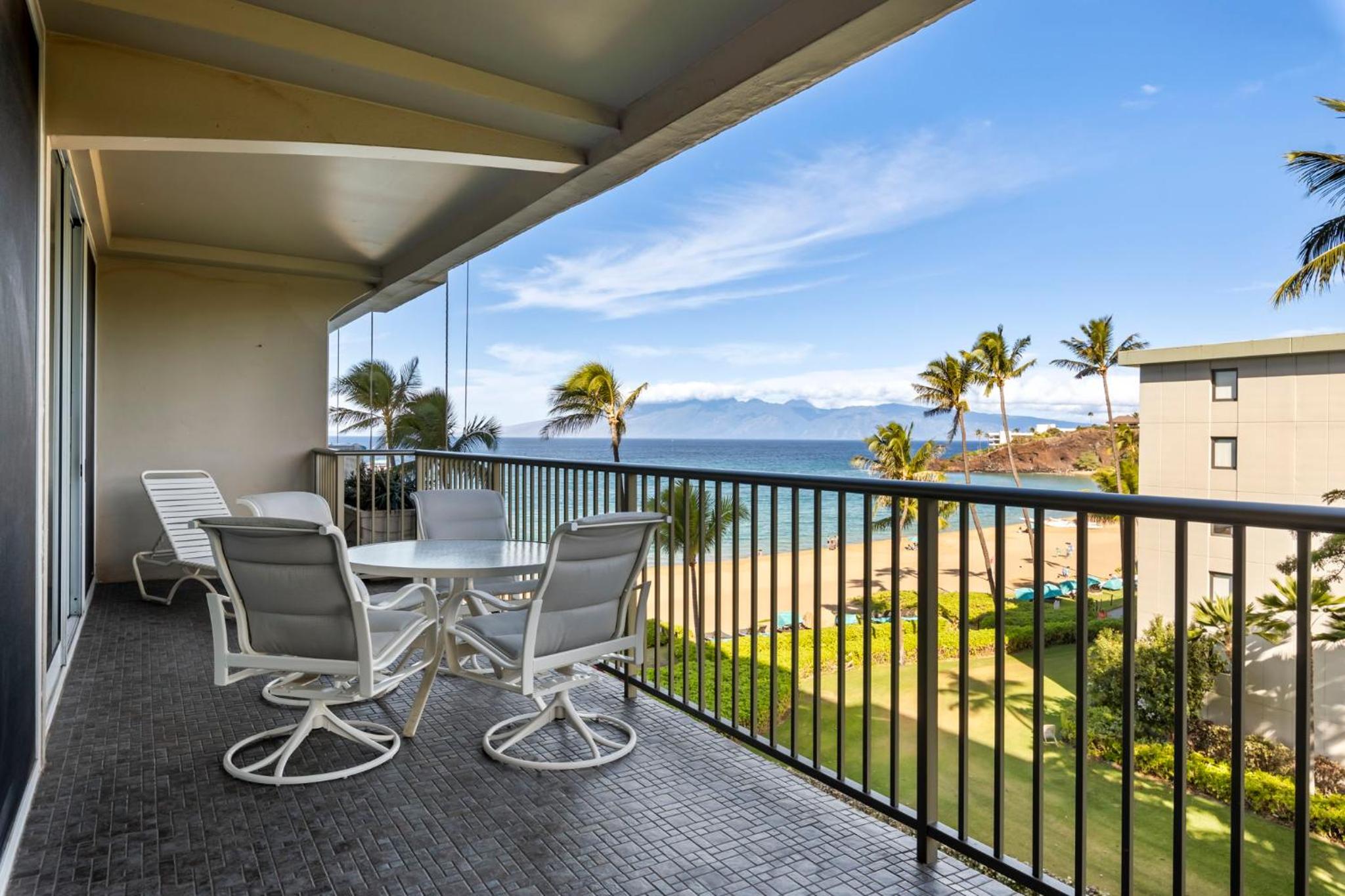 Maui Vacations - Whaler Resort 508- Fully remodeled Whaler condo, stunning Kaanapali Beach Black Rock view - Property Image 19