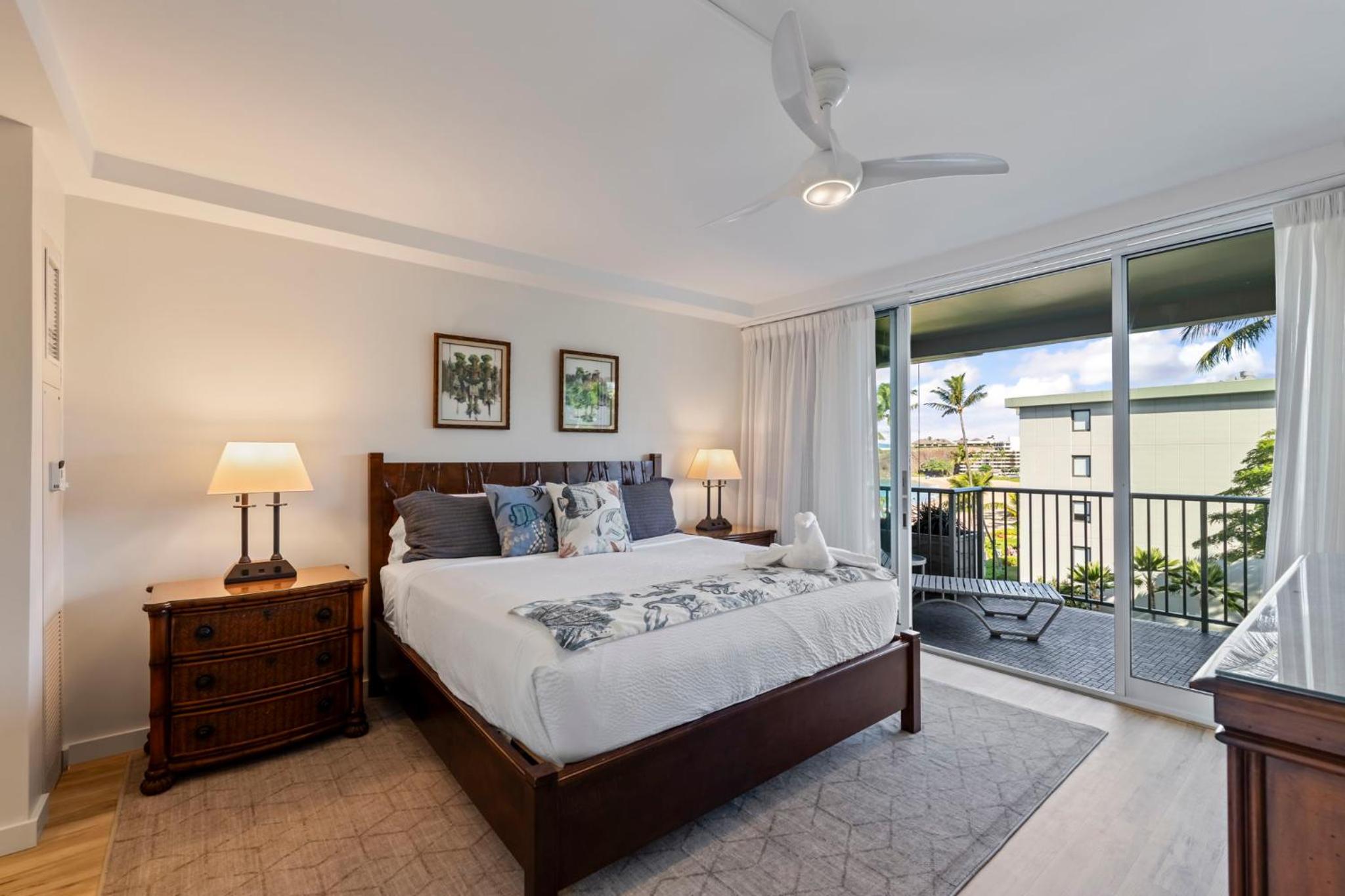 Maui Vacations - Whaler Resort 508- Fully remodeled Whaler condo, stunning Kaanapali Beach Black Rock view - Property Image 14