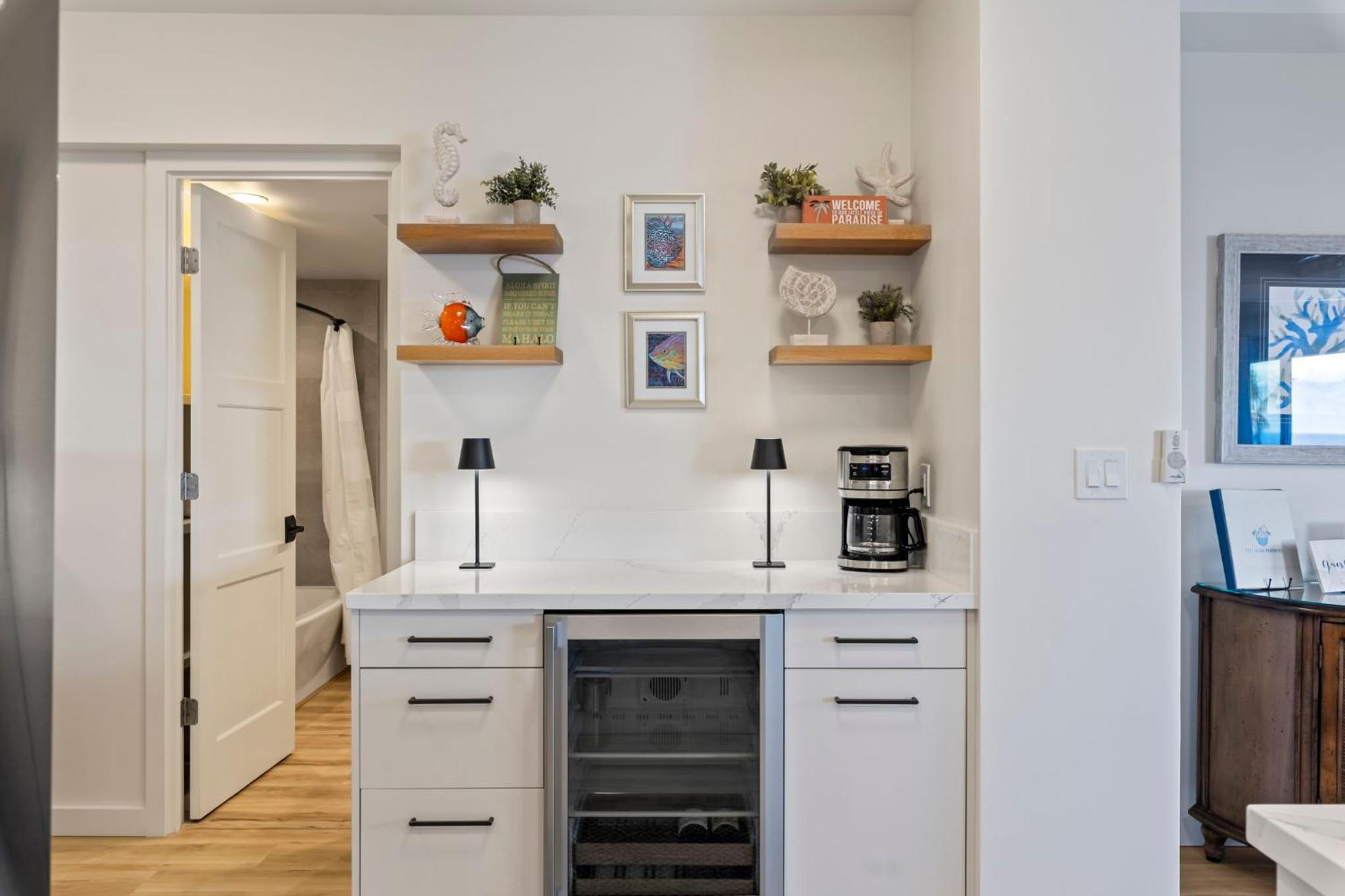 Maui Vacations - Whaler Resort 508- Fully remodeled Whaler condo, stunning Kaanapali Beach Black Rock view - Property Image 48