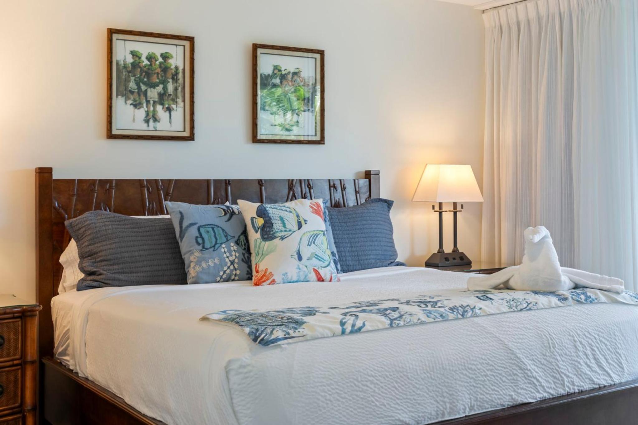 Maui Vacations - Whaler Resort 508- Fully remodeled Whaler condo, stunning Kaanapali Beach Black Rock view - Property Image 5