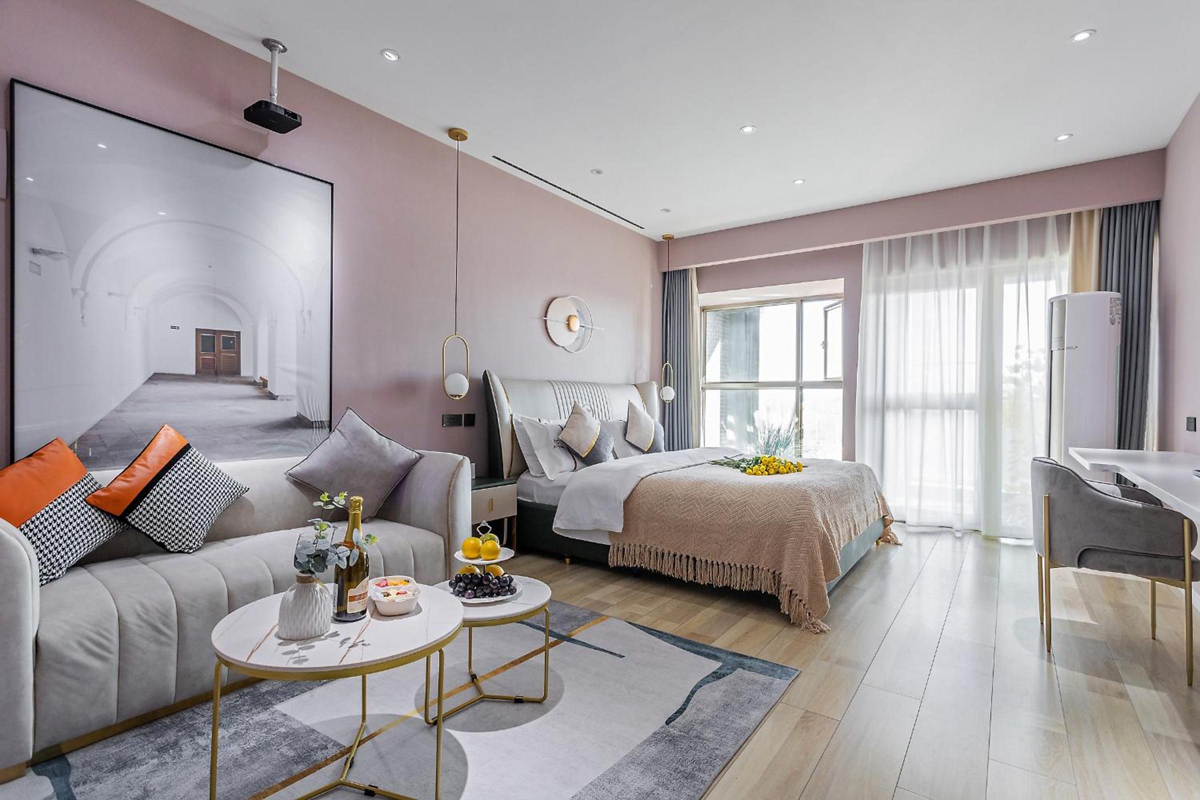 Kunming Qicaimen Shangpin Apartment