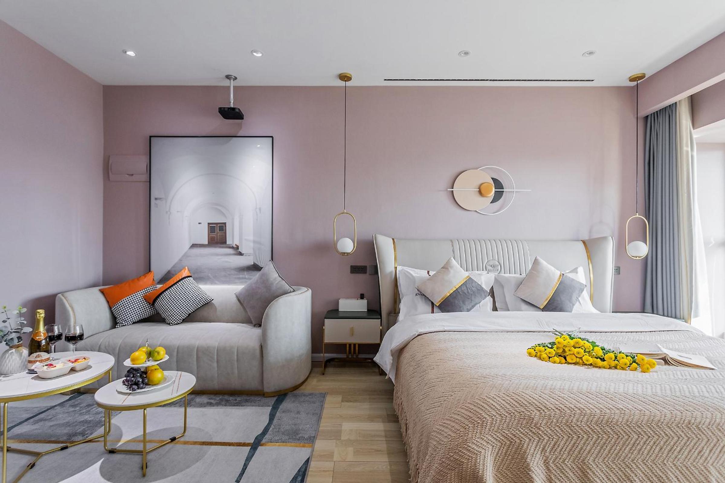 Kunming Qicaimen Shangpin Apartment